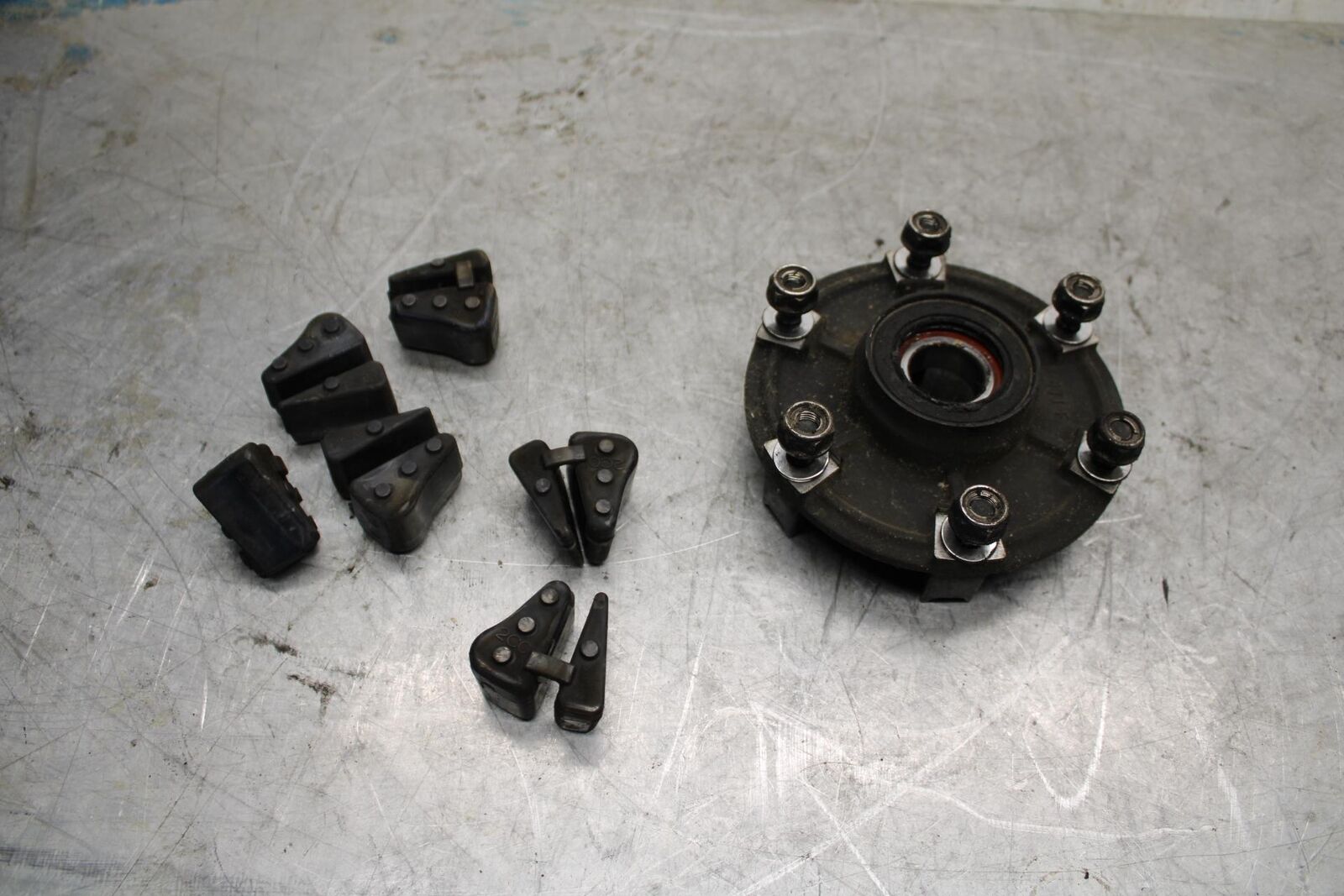 08-16 YAMAHA YZF R6 REAR HUB SHOCK DAMPERS CUSH ABSORBERS BB431