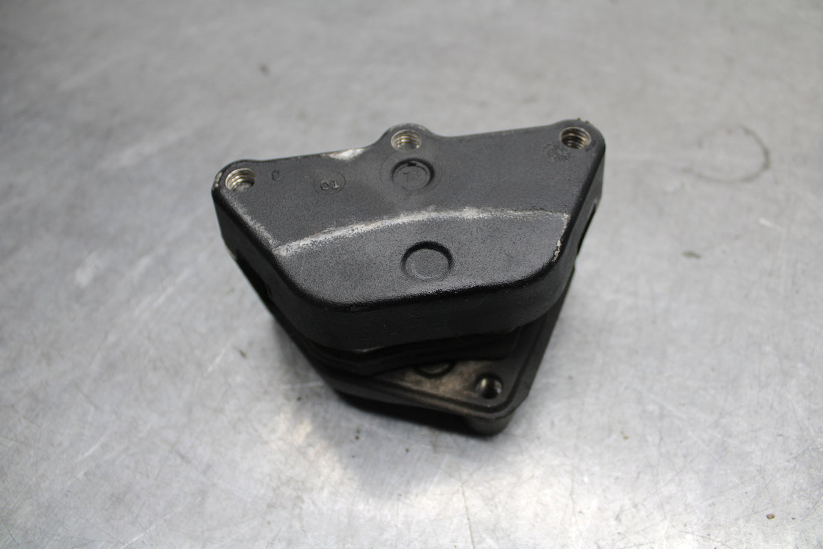 04-16 HARLEY-DAVIDSON SPORTSTER 883 LEFT FRONT BRAKE CALIPER BB680