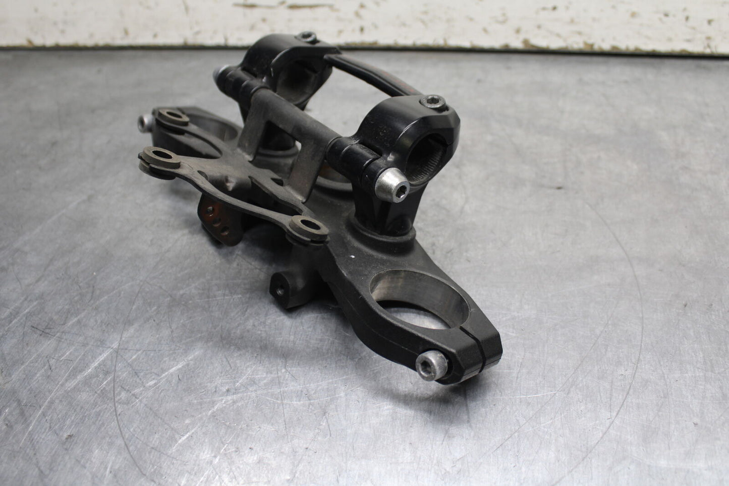 12-13 KAWASAKI Z1000 FORKS UPPER TRIPLE TREE CLAMP BB743