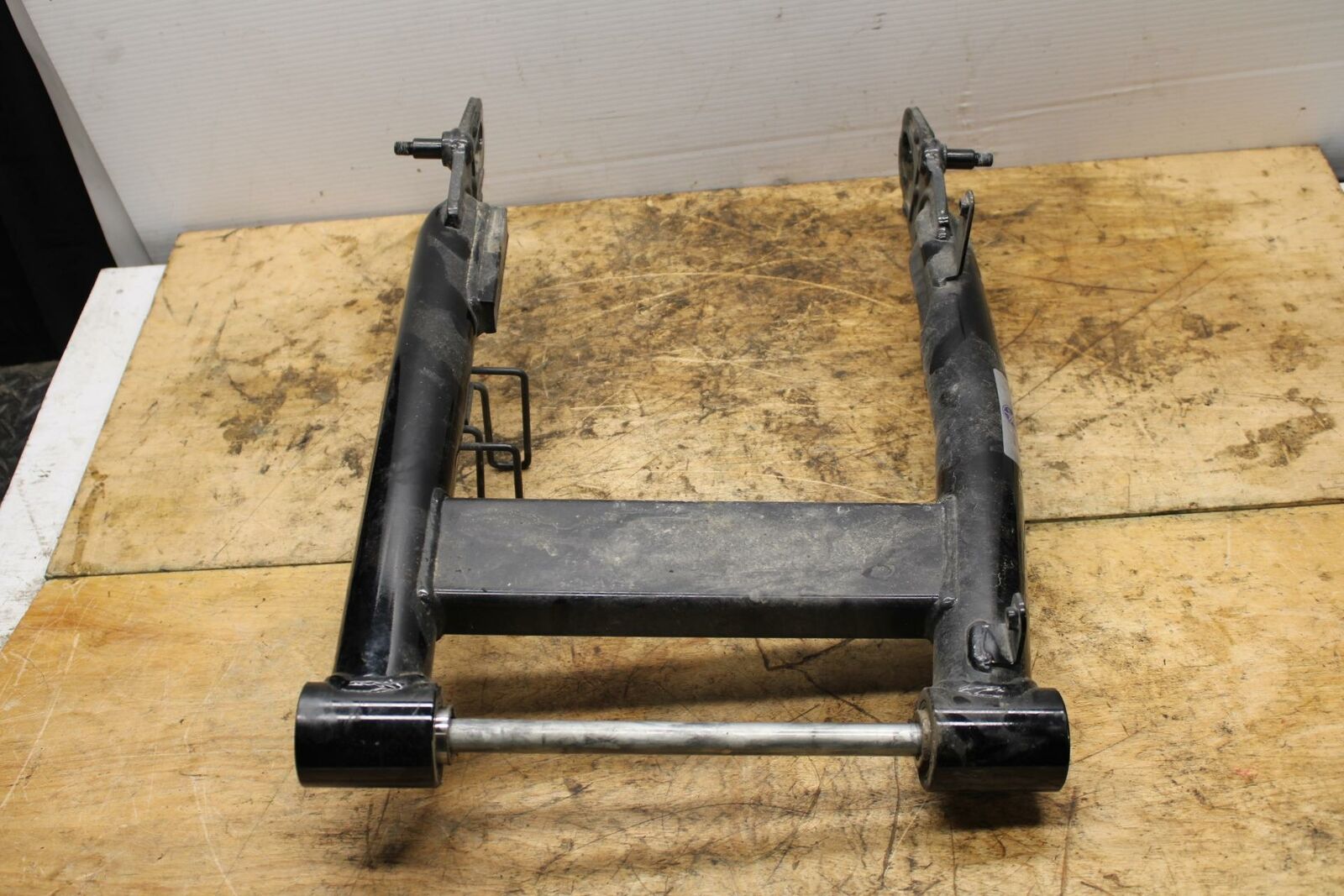 17-20 YAMAHA BOLT XVS950 R-SPEC REAR SWINGARM SUSPENSION ARM BB348