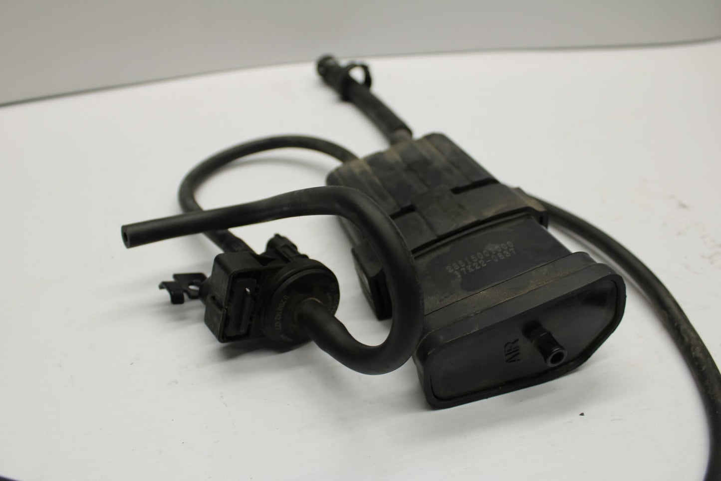 18-20 HUSQVARNA VITPILEN 401 EVAP VAPOR  CHARCOAL EMISSION CANISTER BB248