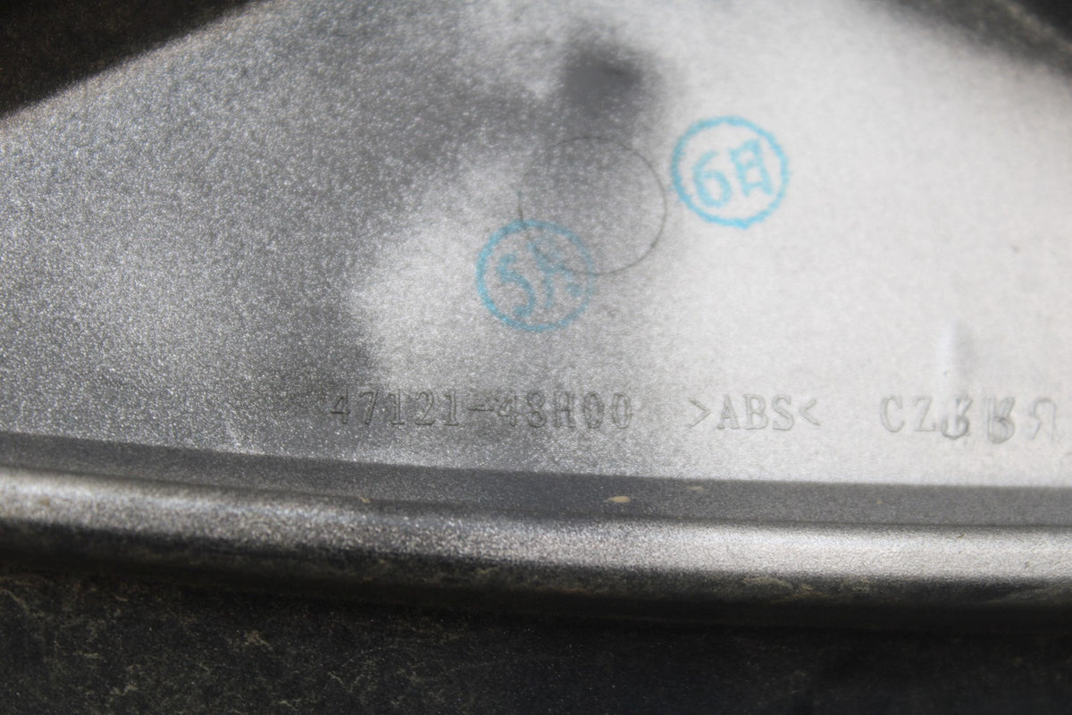 15 SUZUKI GW250F RIGHT LEFT GAS FUEL TANK PANELS COVERS TRIM SET COWLS  BB789