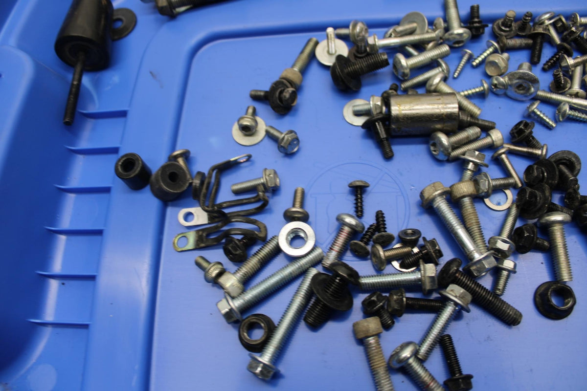 17-23 SUZUKI GSXR 250 GSX250RL8  MOUNTING BOLTS HARDWARE MOTOR SCREWS BB490