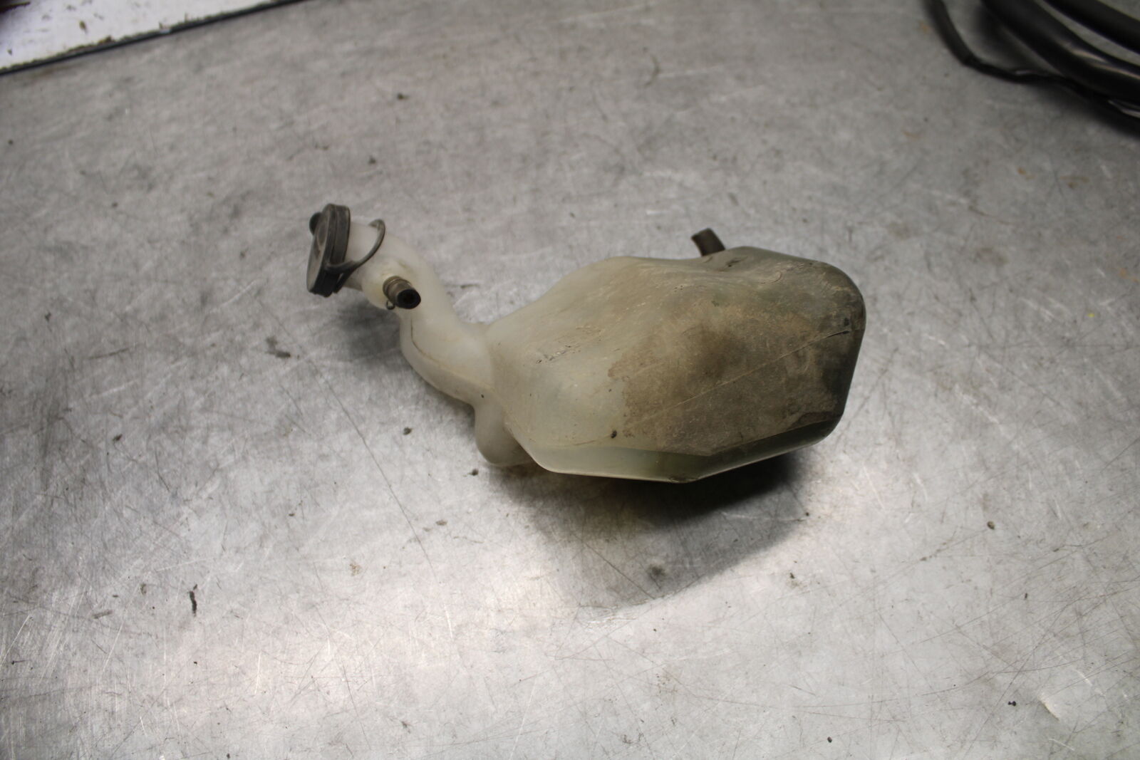 05-06 HONDA CBR600RR COOLANT WATER TANK RESERVOIR BOTTLE 19101-MEE-000  BB689
