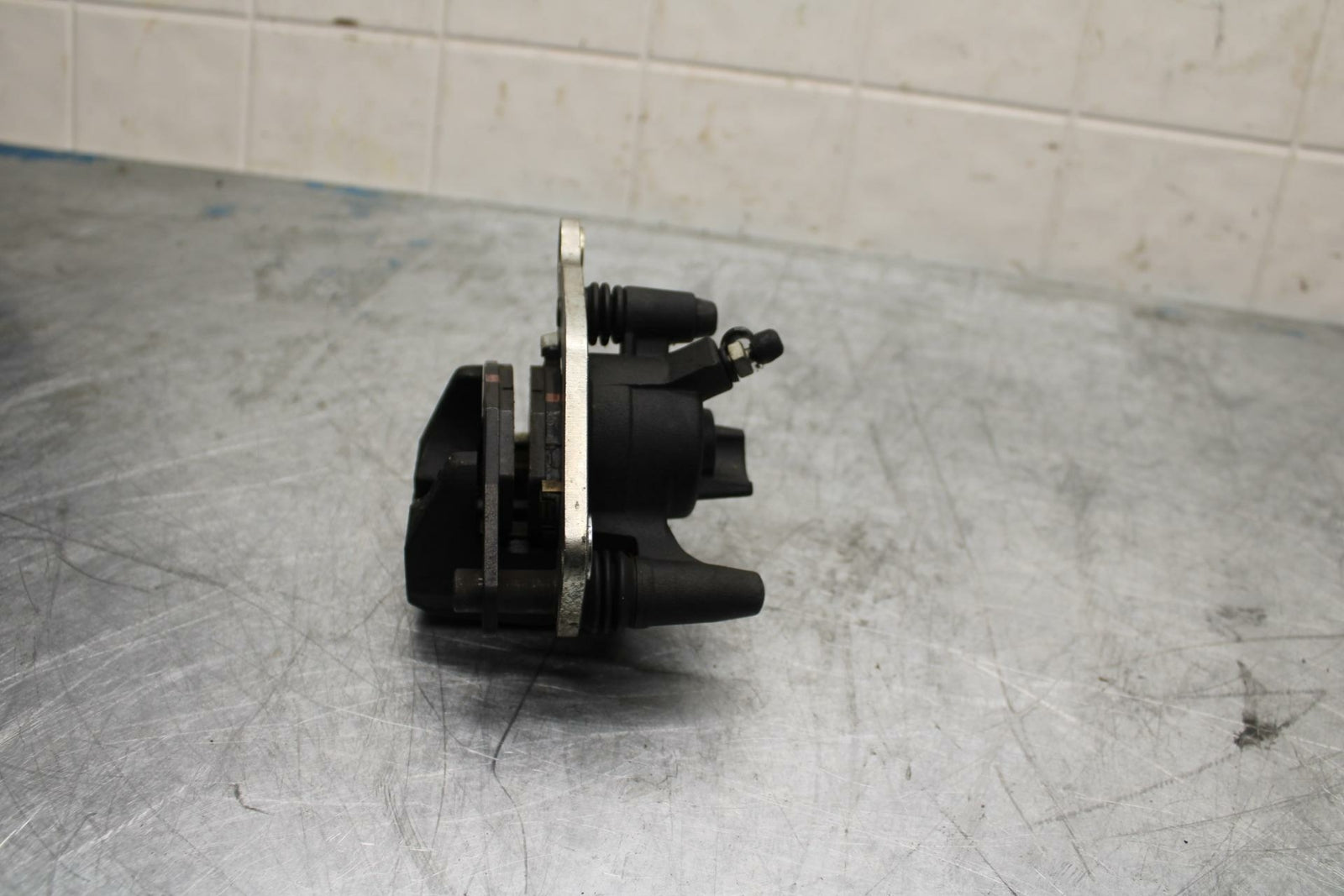 10-13 KAWASAKI Z1000 REAR BACK BRAKE CALIPER  BB421