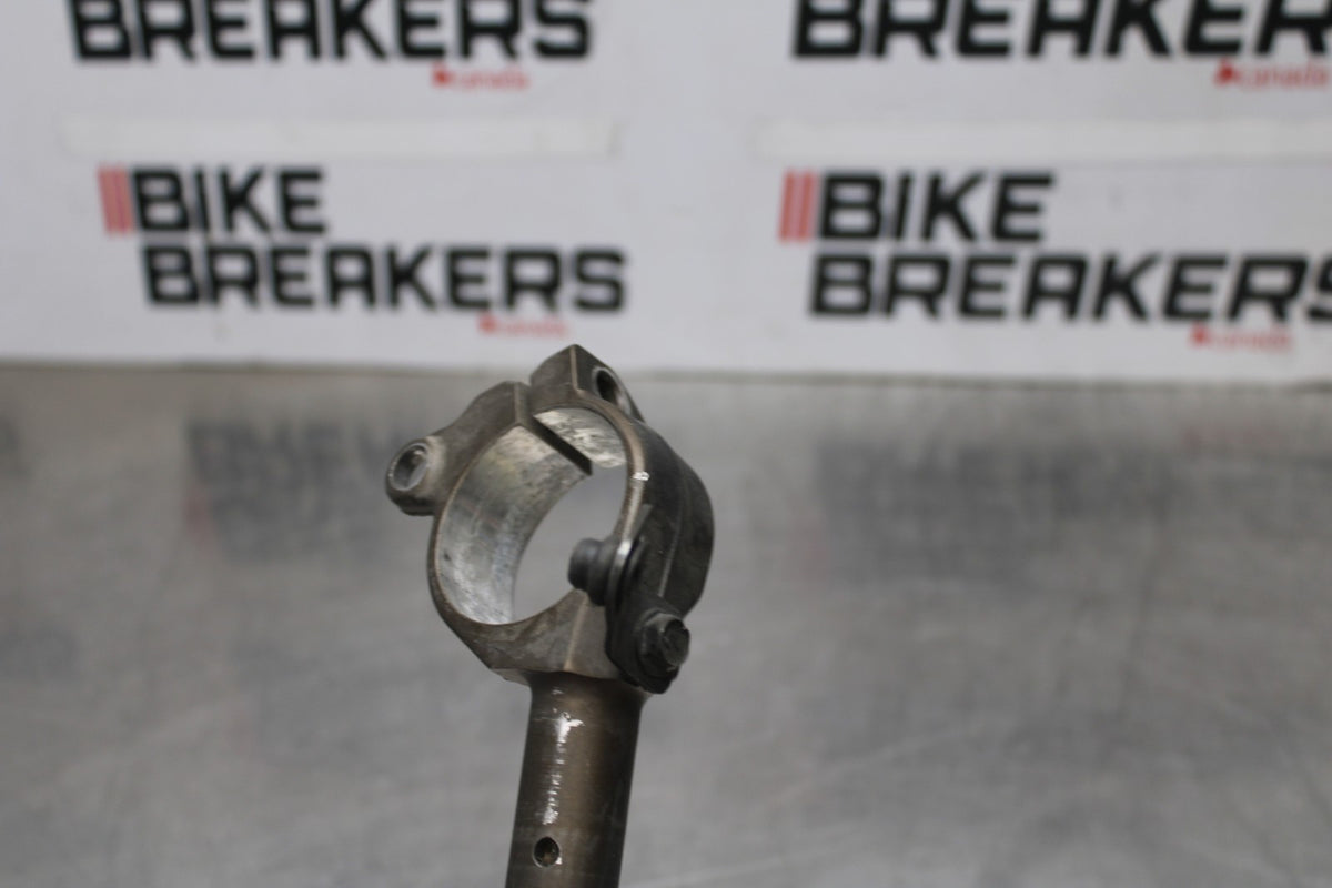 03-04 KAWASAKI NINJA ZX6R OEM RIGHT CLIP ON HANDLEBAR BB397