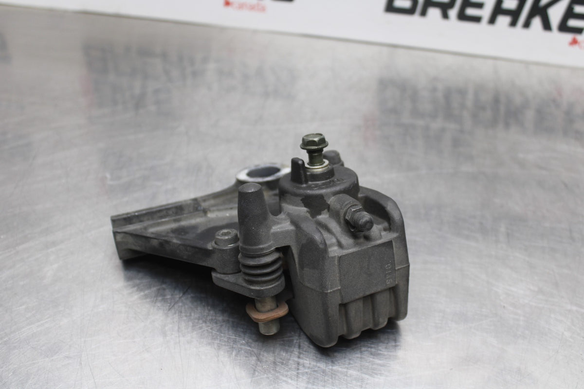 07-08 KAWASAKI NINJA ZX6R REAR BACK BRAKE CALIPER W MOUNT BRACKET BB199