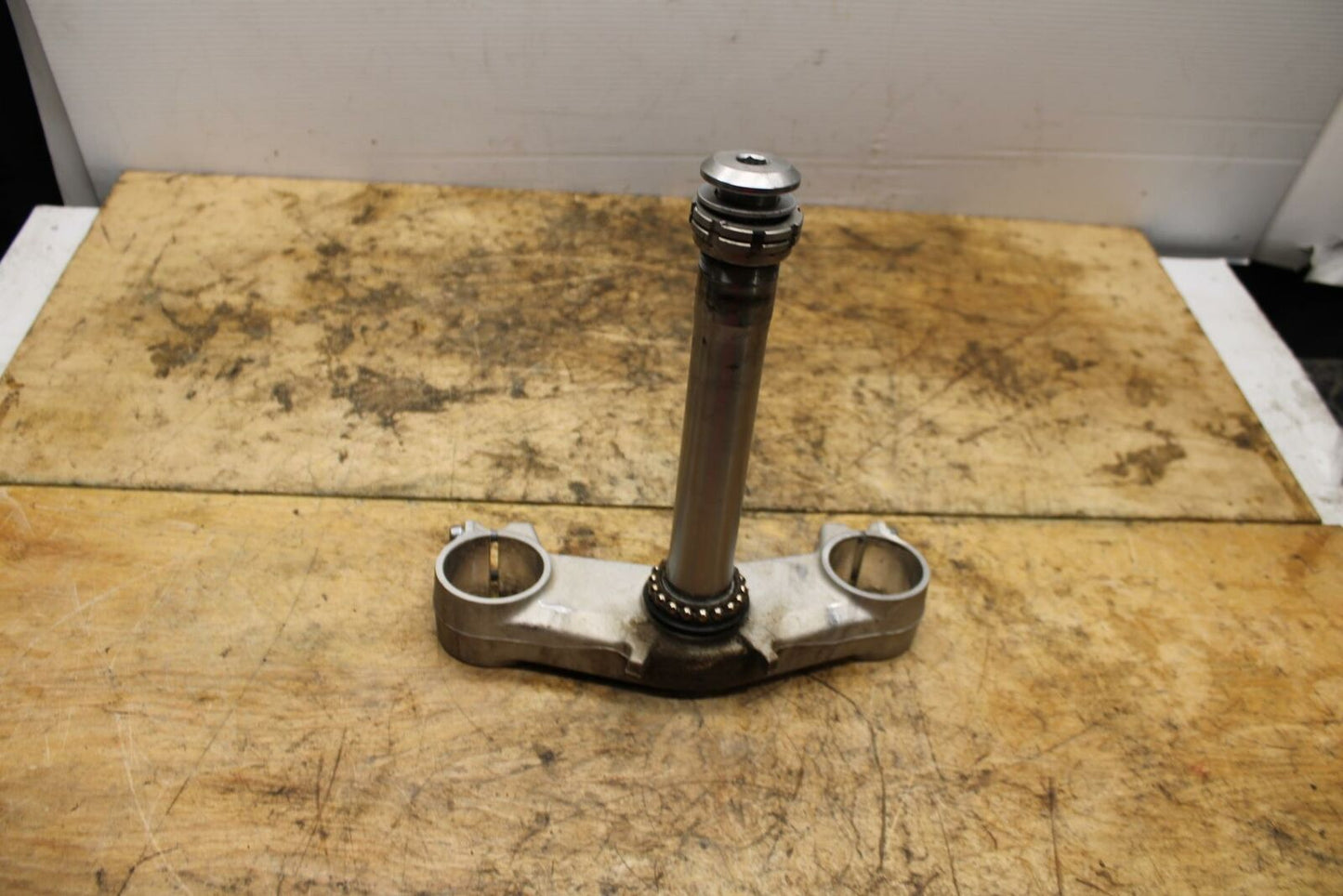 13-18 KAWASAKI NINJA ZX6R FRONT FORKS CLAMP LOWER TRIPLE TREE STEM BB349