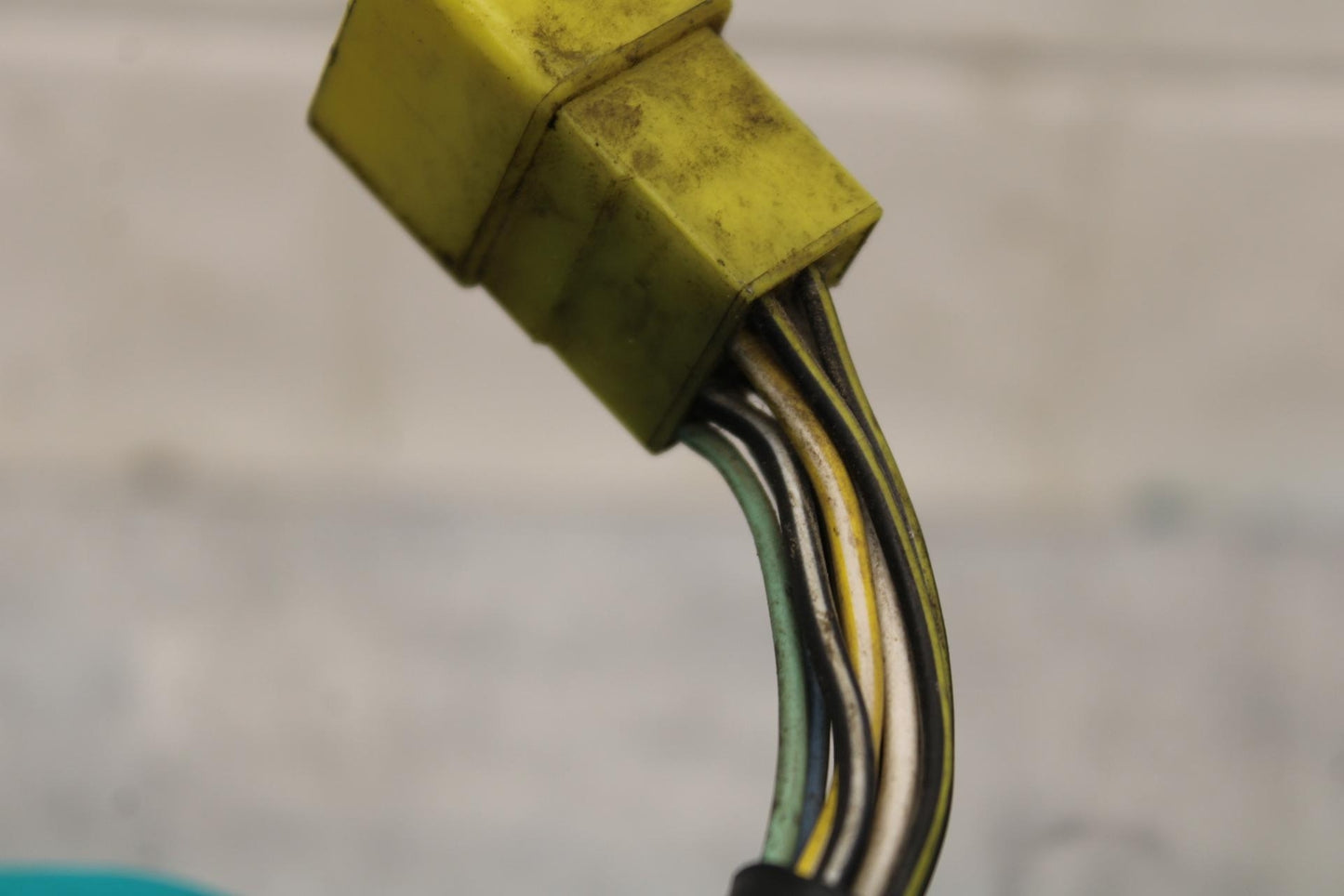 1999 Suzuki GSXR600 LEFT CLIP ON HANDLE HORN SIGNALS SWITCH  BB580