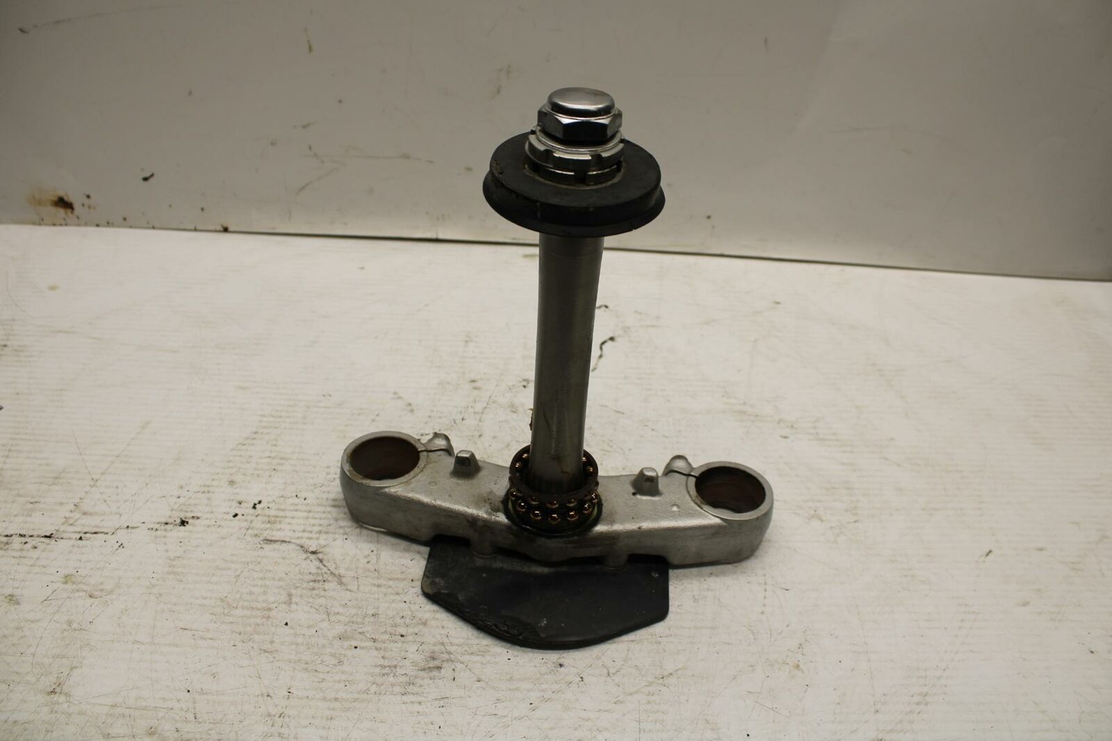 03-11 SUZUKI SV650A FRONT FORKS CLAMP LOWER TRIPLE TREE STEM BB290