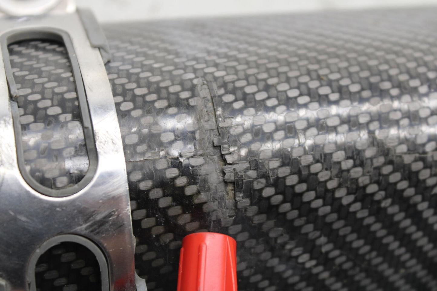 05-06 SUZUKI GSXR1000 YOSHIMURA EXHAUST PIPE MUFFLER SLIP ON CAN SILENCER BB677