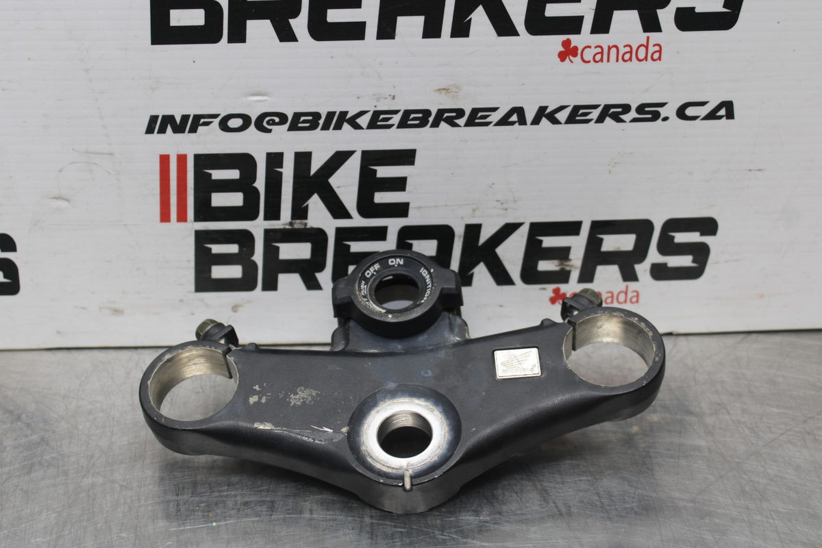 98-05 HONDA SUPER HAWK 1000 VTR1000F FORKS UPPER TRIPLE TREE CLAMP BB821