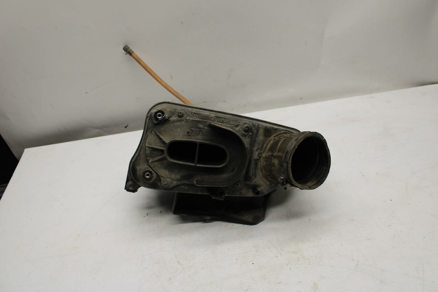 00-07 HONDA SHADOW SABRE 1100 AIRBOX AIR INTAKE FILTER BOX BB350