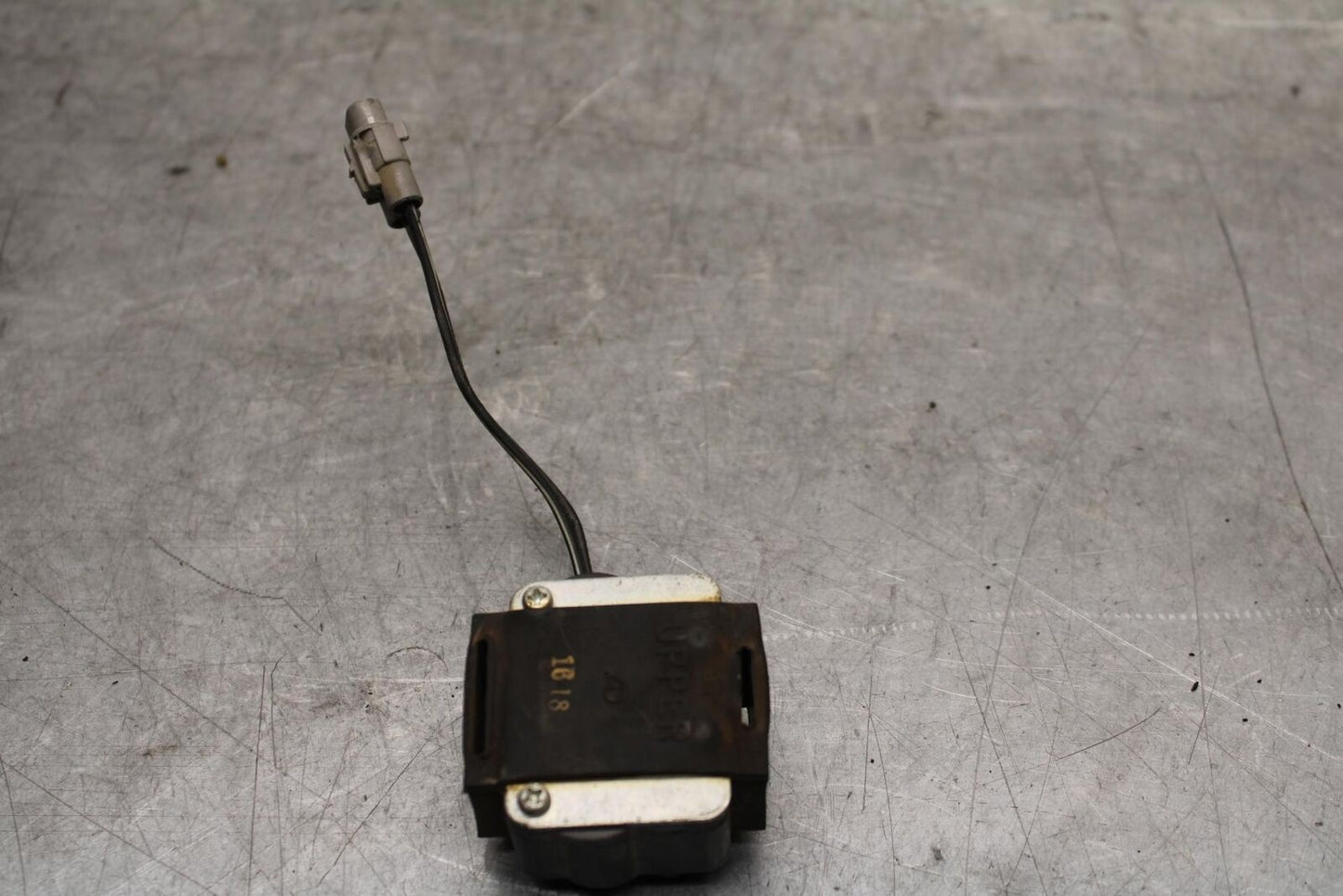2001 Suzuki GSXR600 TIP OVER BANK ANGLE CRASH SENSOR SWITCH  33960-02F00 BB59