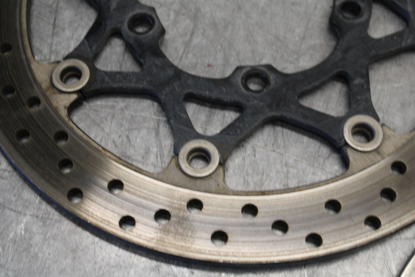 06-07 SUZUKI GSXR 600 FRONT LEFT RIGHT BRAKE ROTORS DISCS BB243