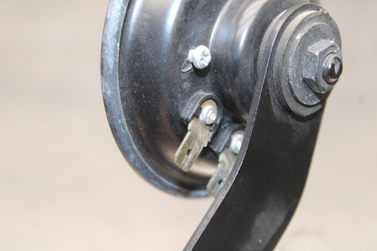 11-25 SUZUKI GSXR 600  HORN SIGNAL BB830