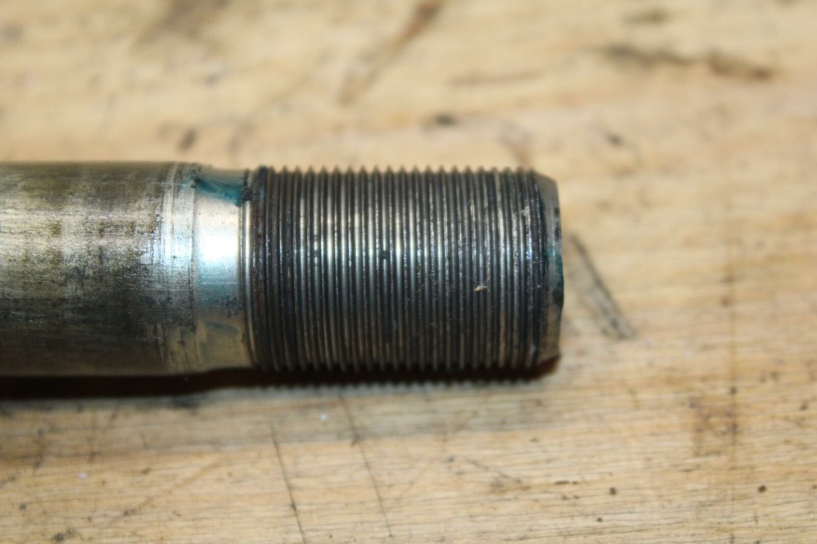 03-06 KAWASAKI Z1000 FRONT WHEEL RIM AXLE PIVOT BOLT BB319