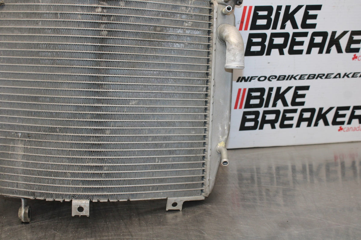 98 KAWASAKI NINJA ZX6 ENGINE RADIATOR MOTOR COOLER COOLING RADIATER BB870