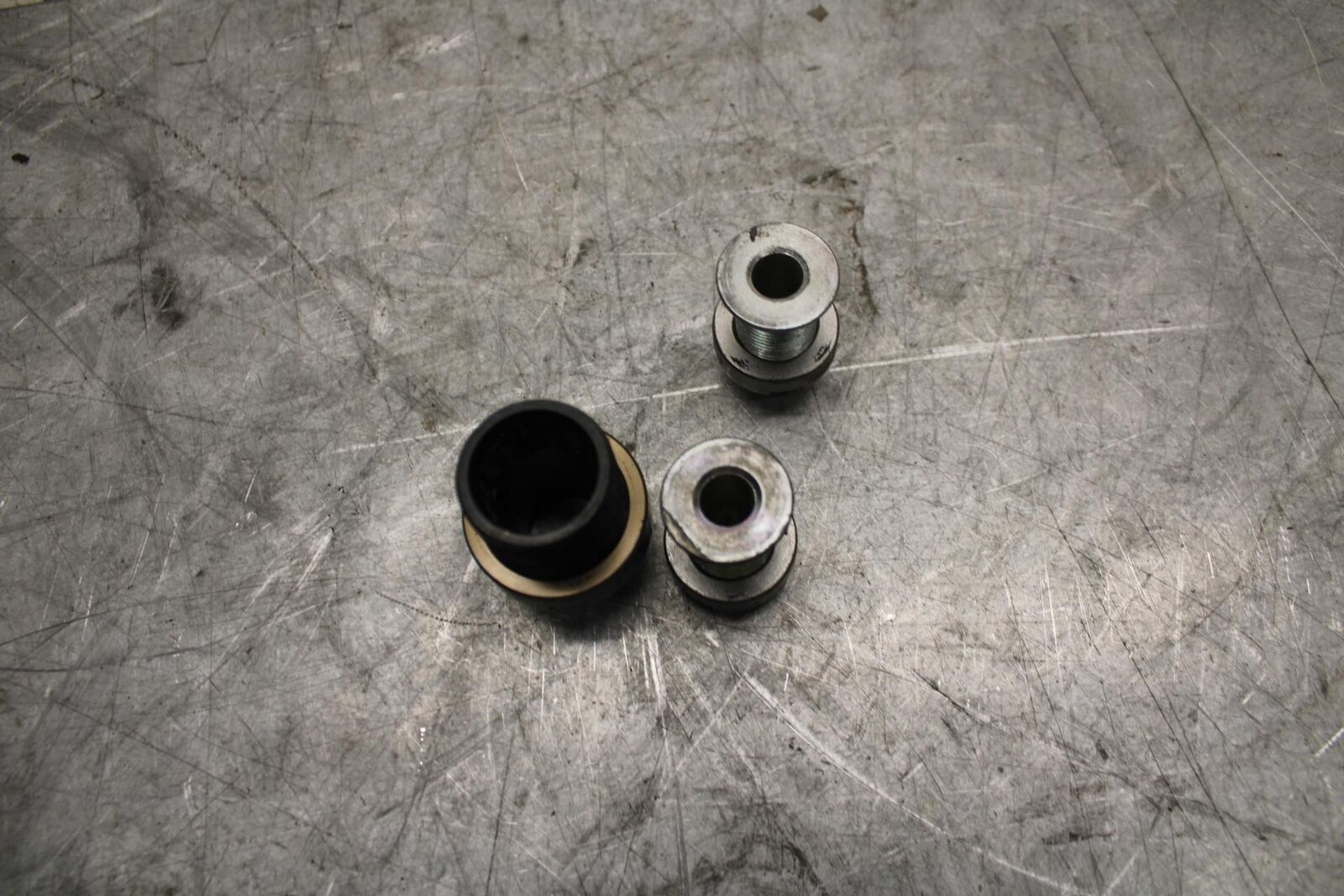 2009 Kawasaki Ninja ZX6R ZX600R ENGINE MOUNTING HARDWARE SPACER  BB44