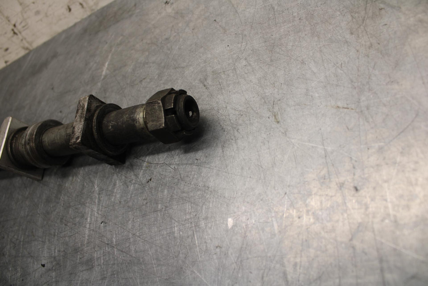 2003 Kawasaki Z1000 REAR AXLE BACK WHEEL RIM PIVOT BOLT AXEL BB35