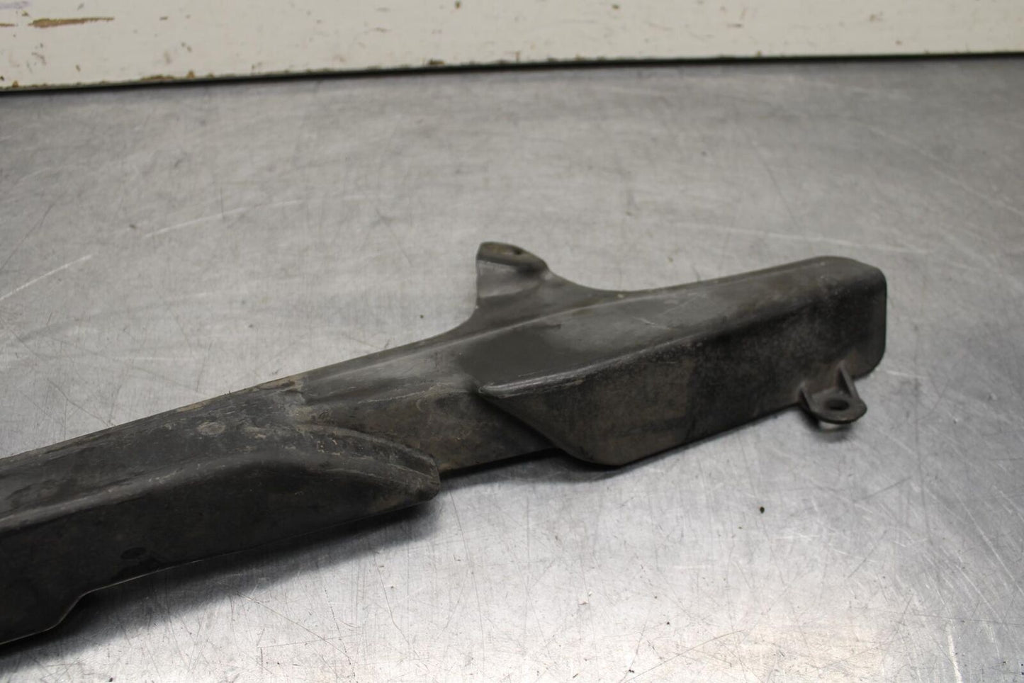 05-06 HONDA CBR600RR REAR BACK DRIVE CHAIN GUARD COVER SHIELD  BB624