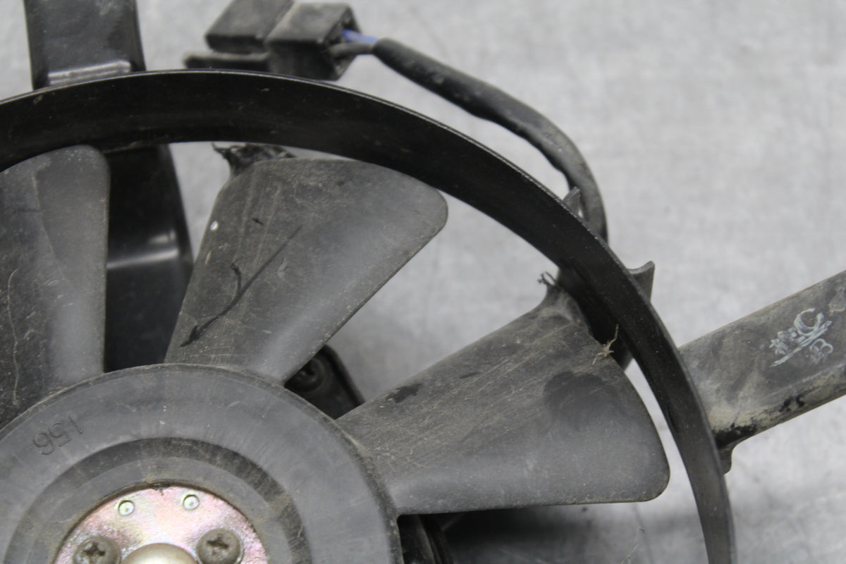97-99 SUZUKI GSXR600 SRAD ENGINE RADIATOR COOLING FAN BB123