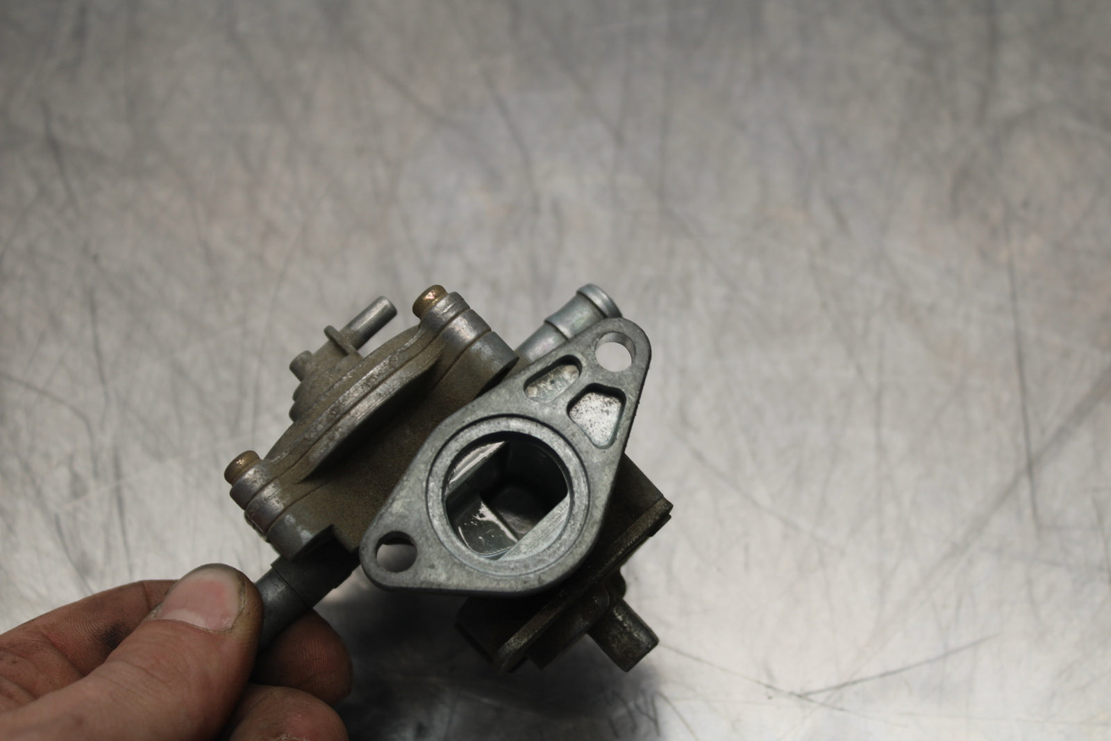 98-05 HONDA SUPER HAWK 1000 VTR1000F FUEL GAS TANK PETCOCK SHUT VALVE BB152