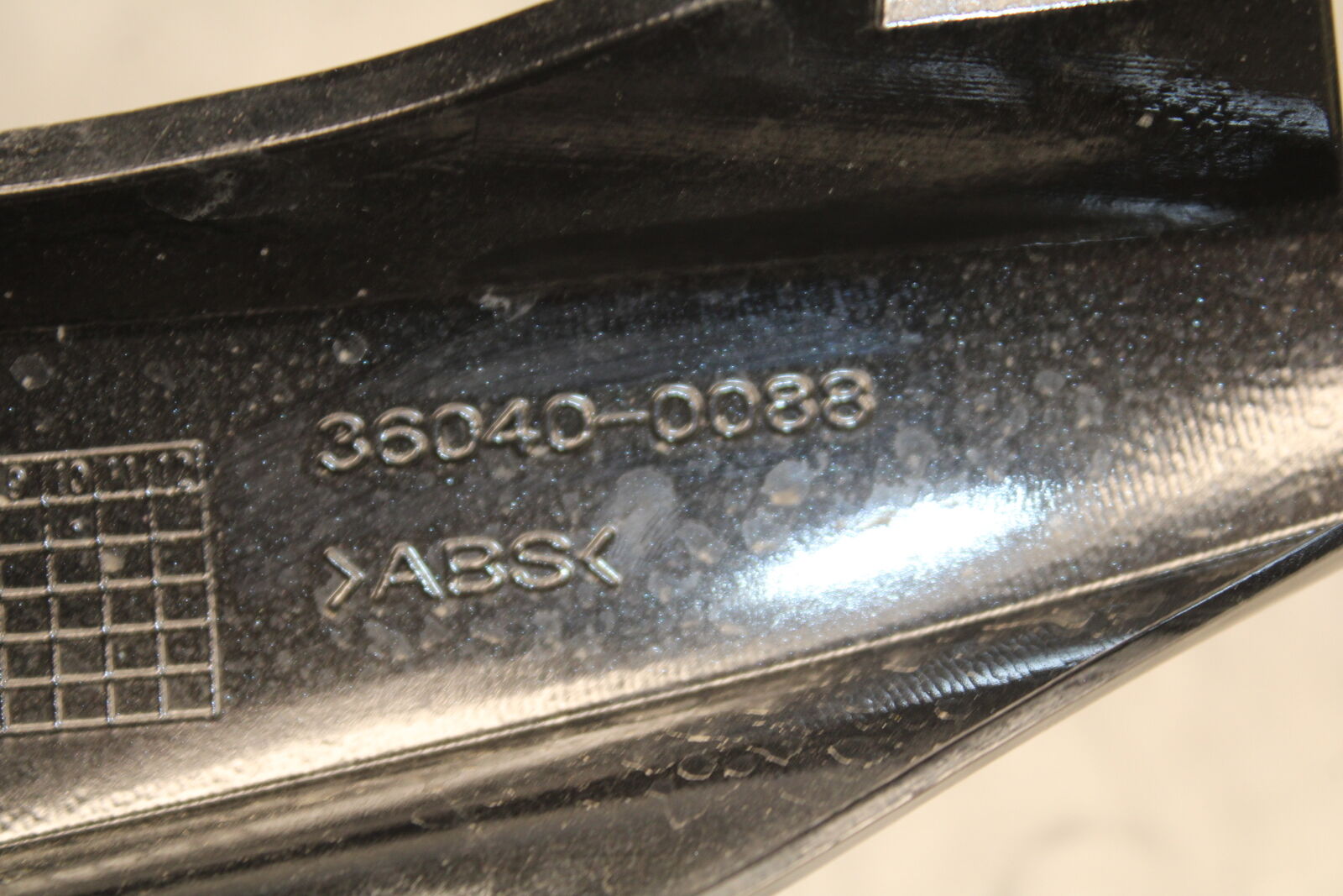 09-12 KAWASAKI NINJA ZX6R RIGHT REAR BACK TAIL FAIRING COWL SHROUD BB698