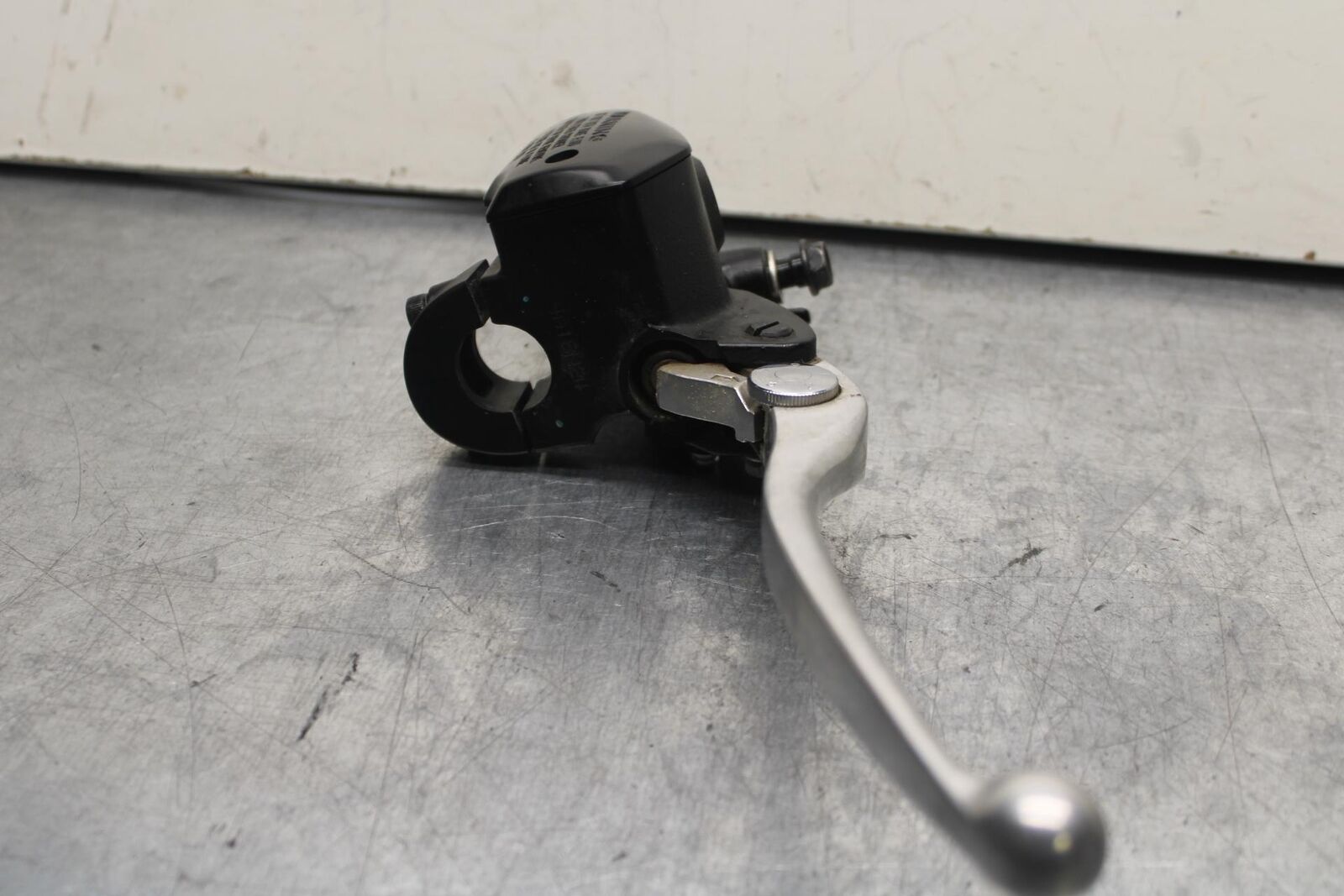 17-20 KAWASAKI NINJA EX650 ABS FRONT BRAKE MASTER CYLINDER w/ LEVER BB88