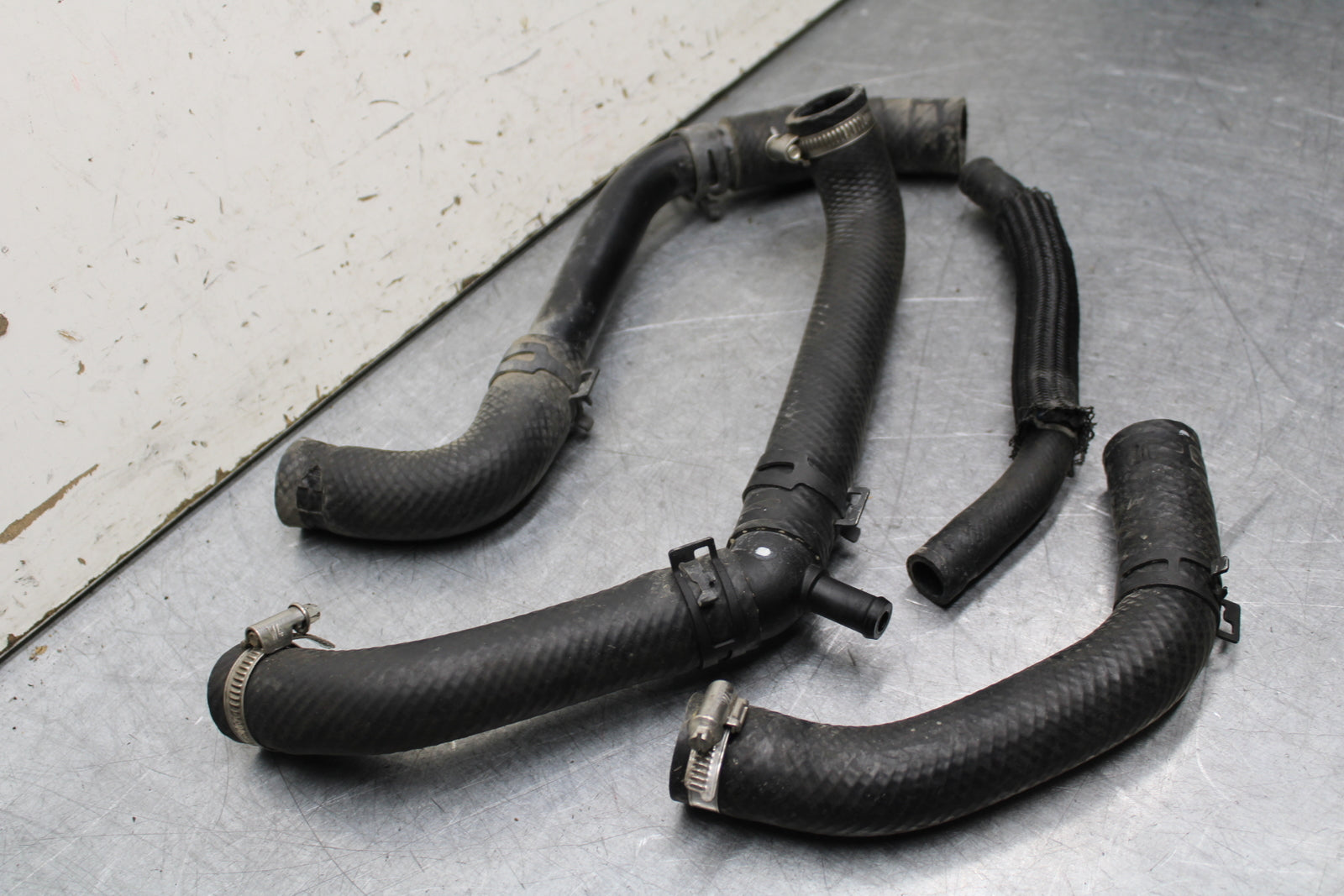 16 KAWASAKI NINJA ZX10R RADIATOR HOSES ENGINE COOLANT WATER  HOSE KIT SET BB650