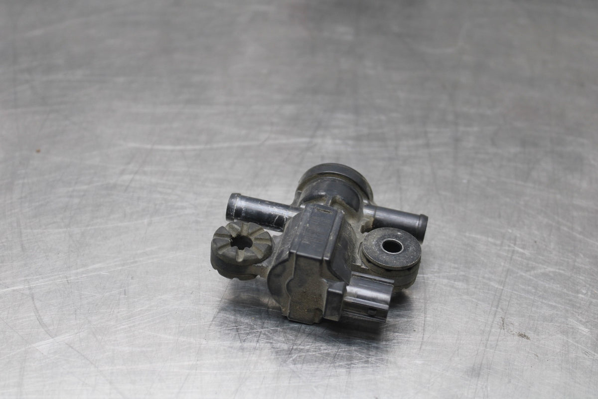 18 HONDA CB500F AIR VALVE SOLENOID TOP ENGINE SWITCH SENSOR BB861