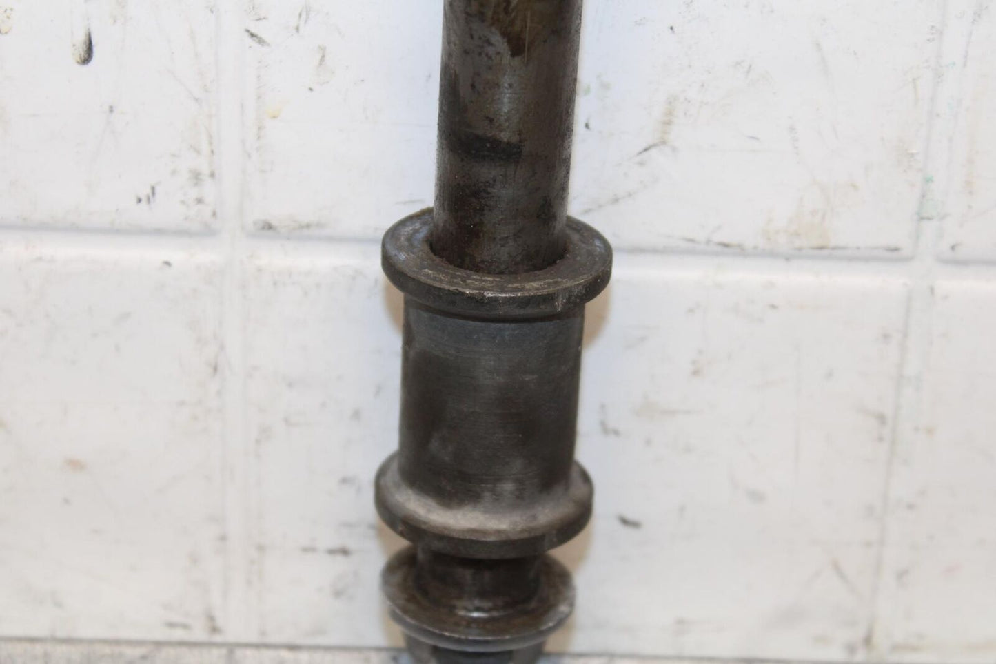 1977 Honda CB550K --- REAR AXLE BACK WHEEL PIVOT BOLT AXEL 42301-300-020 BB592