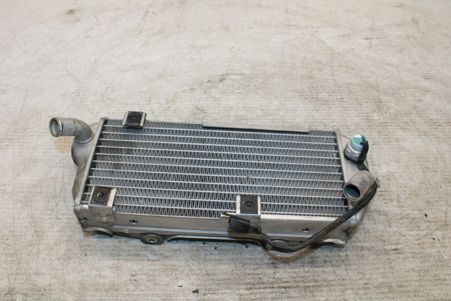 05-21 SUZUKI DRZ400SM ENGINE LEFT RADIATOR MOTOR COOLER COOLING RADIATER BB376