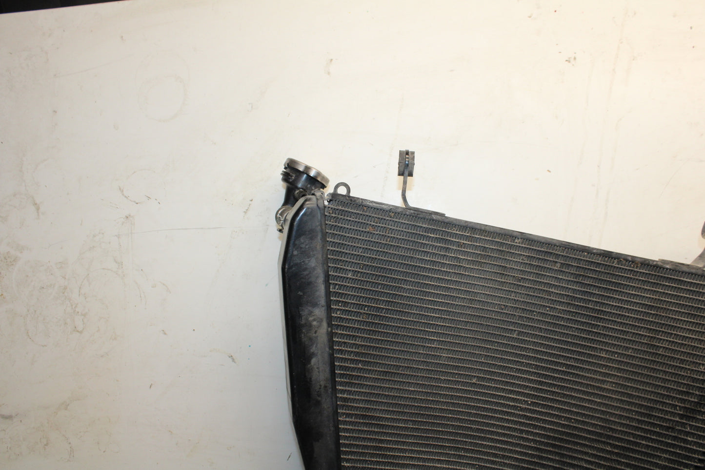 17-21 HONDA CBR1000RR SP ENGINE RADIATOR MOTOR COOLER COOLING RADIATER BB681
