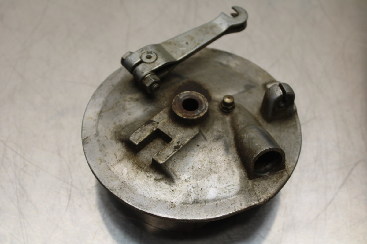 69-70 YAMAHA L5T RIGHT FRONT BRAKE DRUM BB138