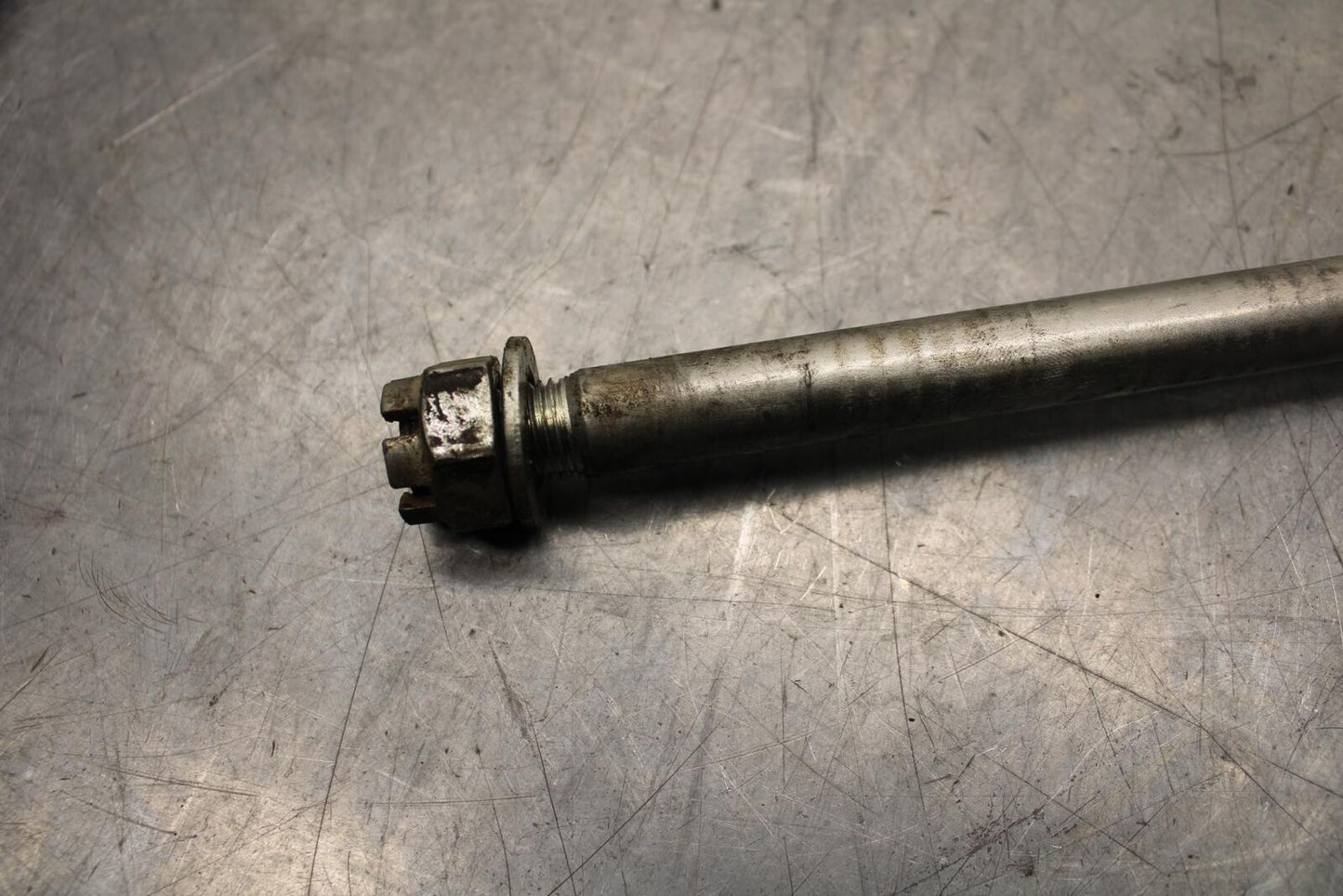 2015 Kawasaki Ninja 300 EX300 FRONT WHEEL RIM AXLE PIVOT BOLT 41068-0024 BB61