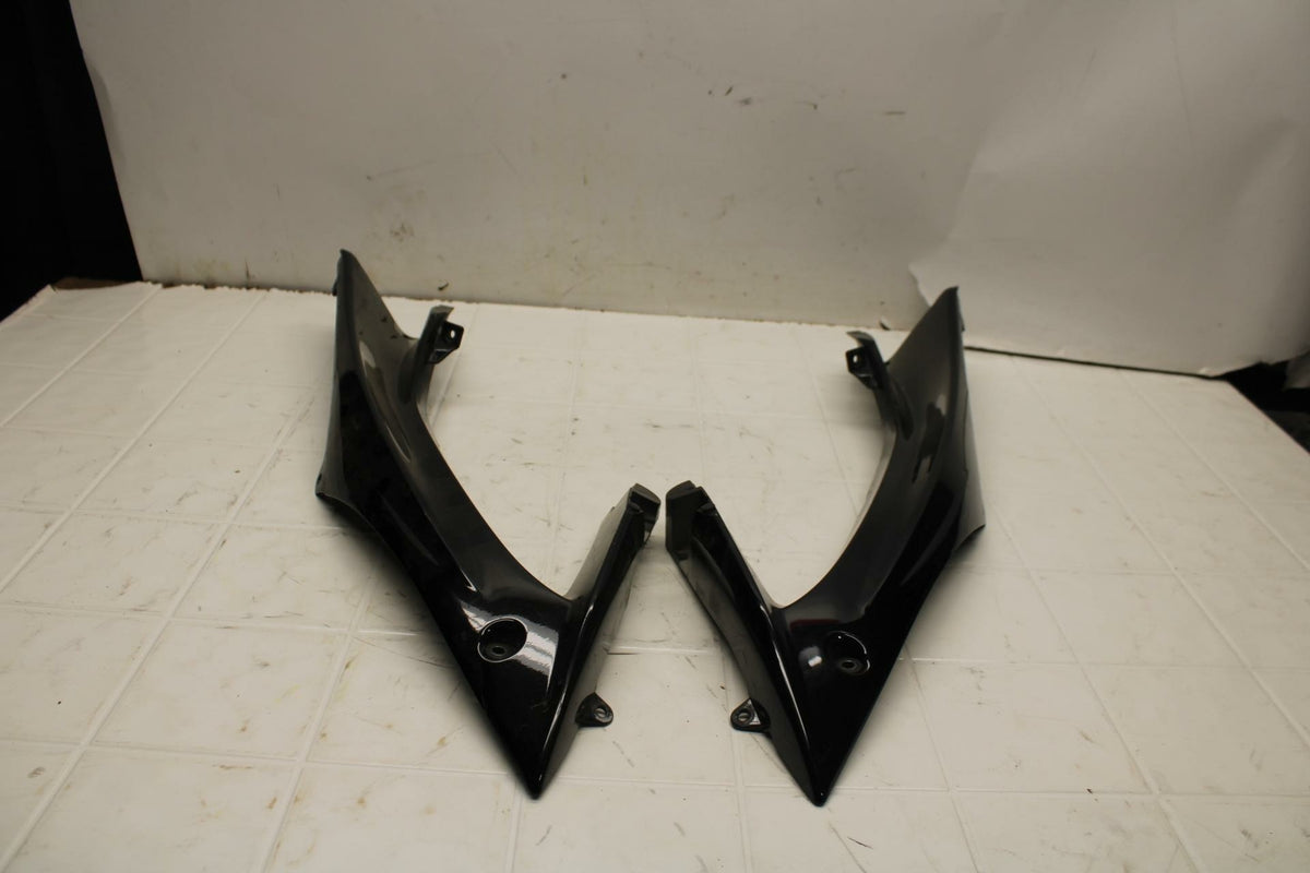 08-16 YAMAHA YZF R6 RIGHT & LEFT FRONT UPPER MID SIDE FAIRING COWL PLASTIC BB406