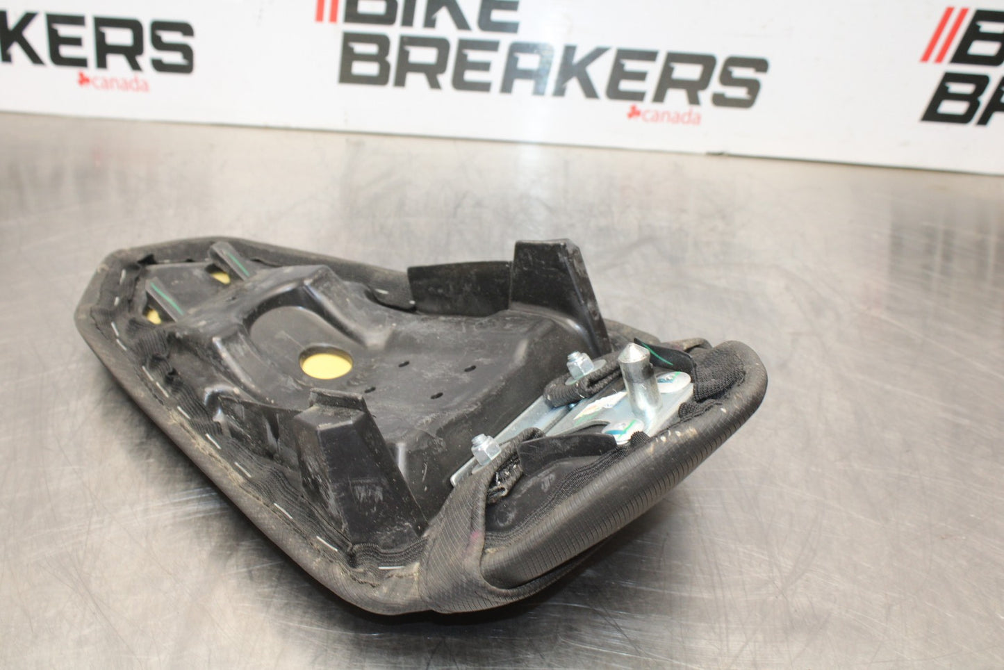 18-23 KAWASAKI NINJA 400 EX400 ABS REAR BACK PASSENGER SEAT PAD SADDLE BB177