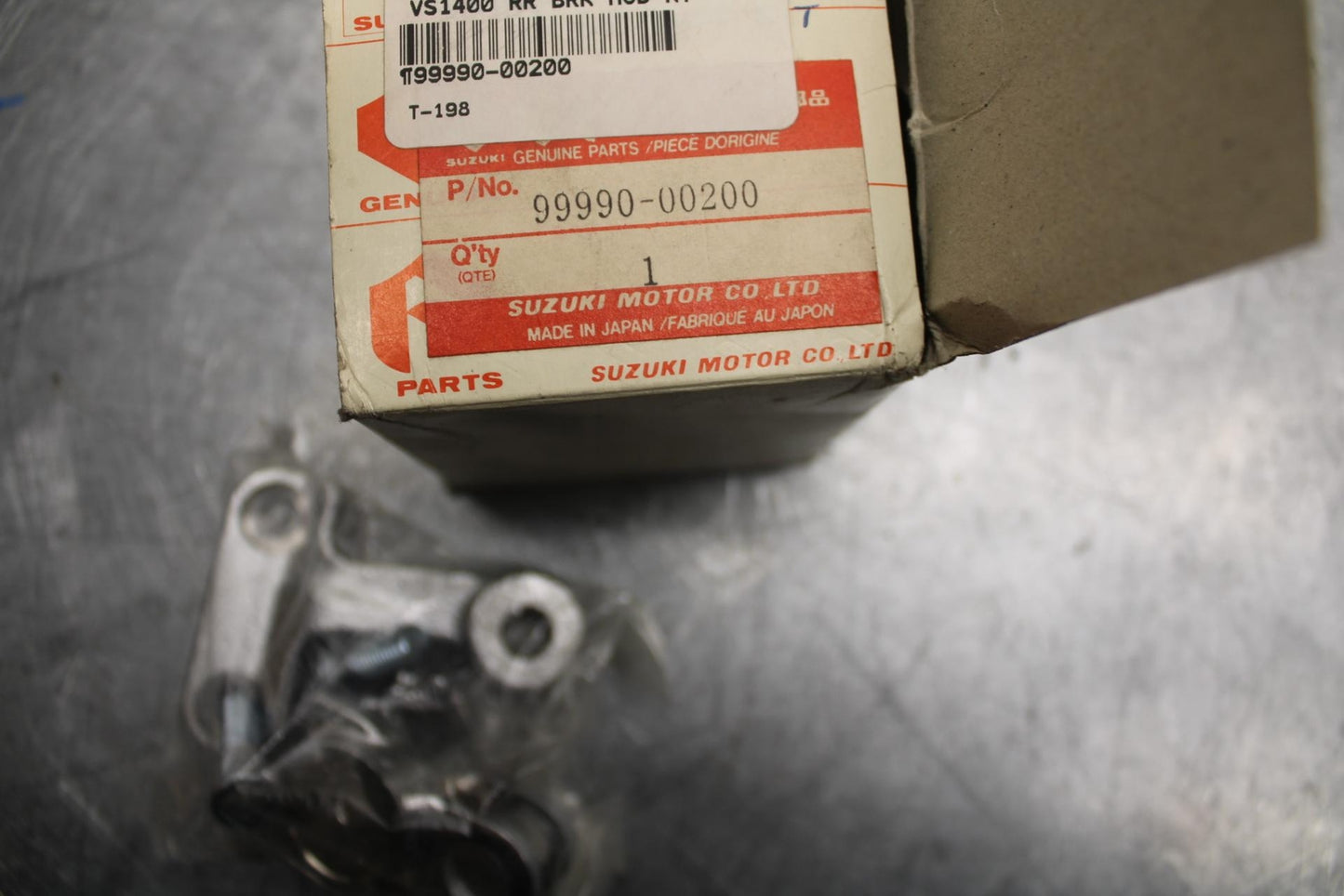 SUZUKI VS1400 INTRUDER EXHAUST MUFFLER REPAIR KIT 99990-00200 NOS! BB36