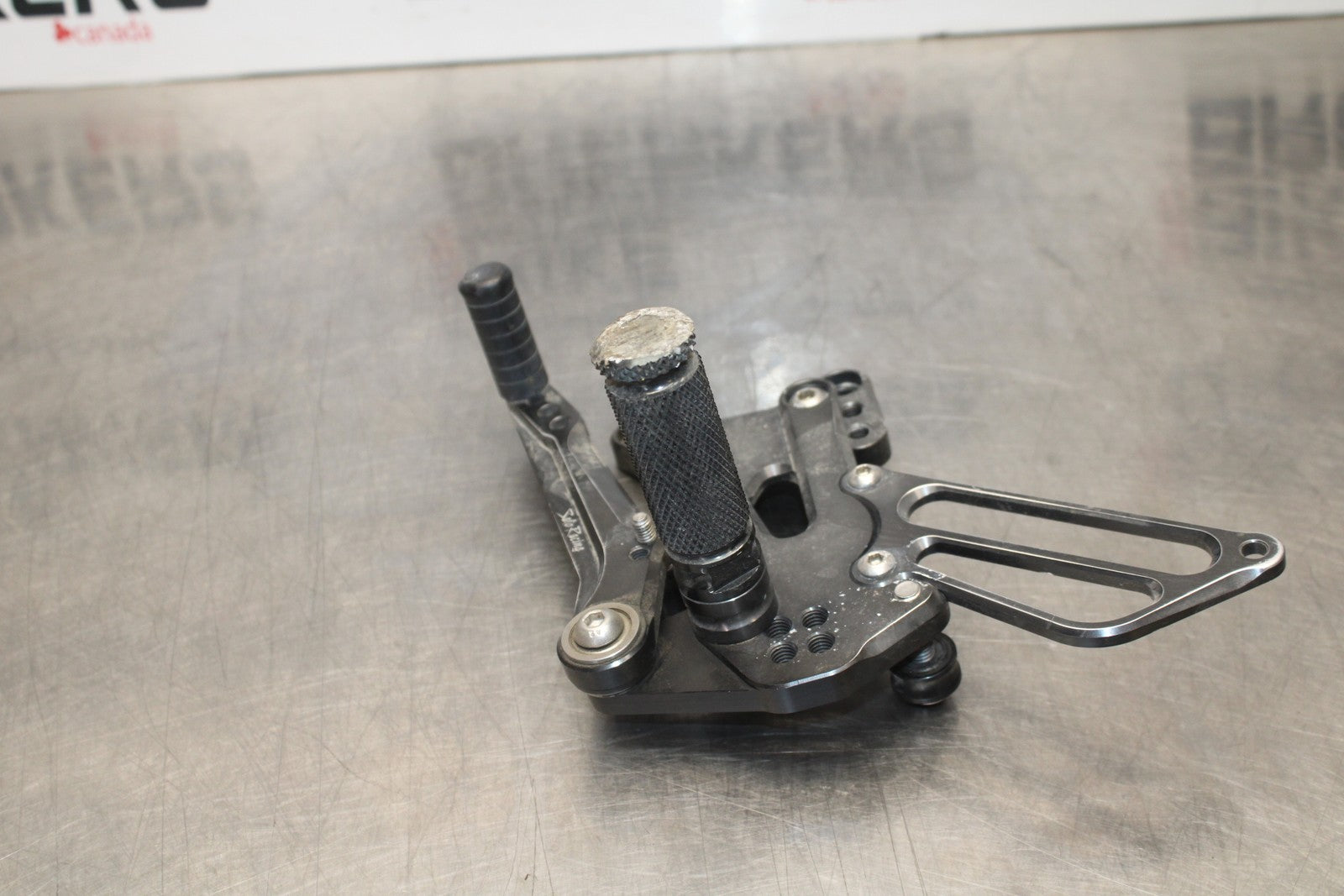 12-14 BMW S1000RR AFTERMARKET LEFT REARSET REAR SET DRIVER FOOT PEG REST BB204