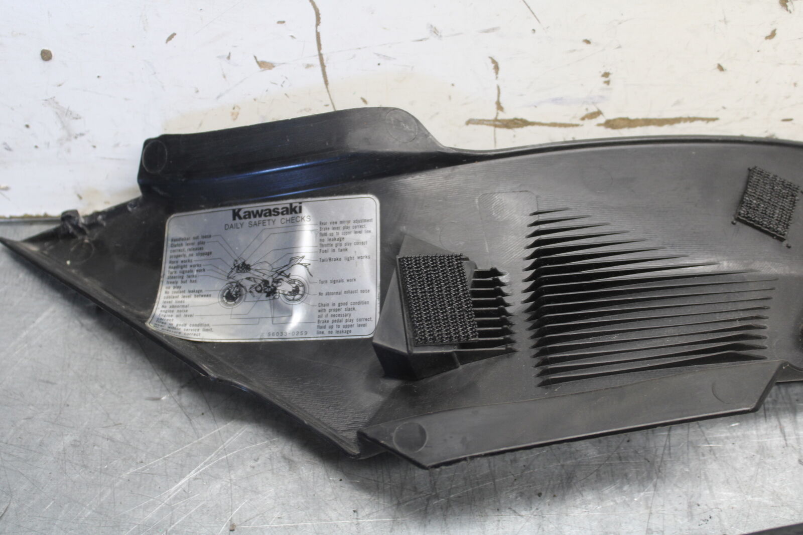 09-12 KAWASAKI NINJA ZX6R RIGHT LEFT GAS TANK PANELS COVERS TRIM SET COWLS BB698