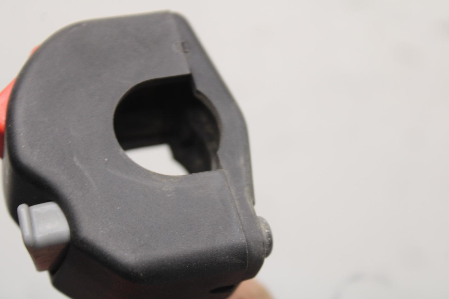 07-08 YAMAHA YZF R1 RIGHT CLIP ON HANDLE KILL OFF START SWITCH  BB575