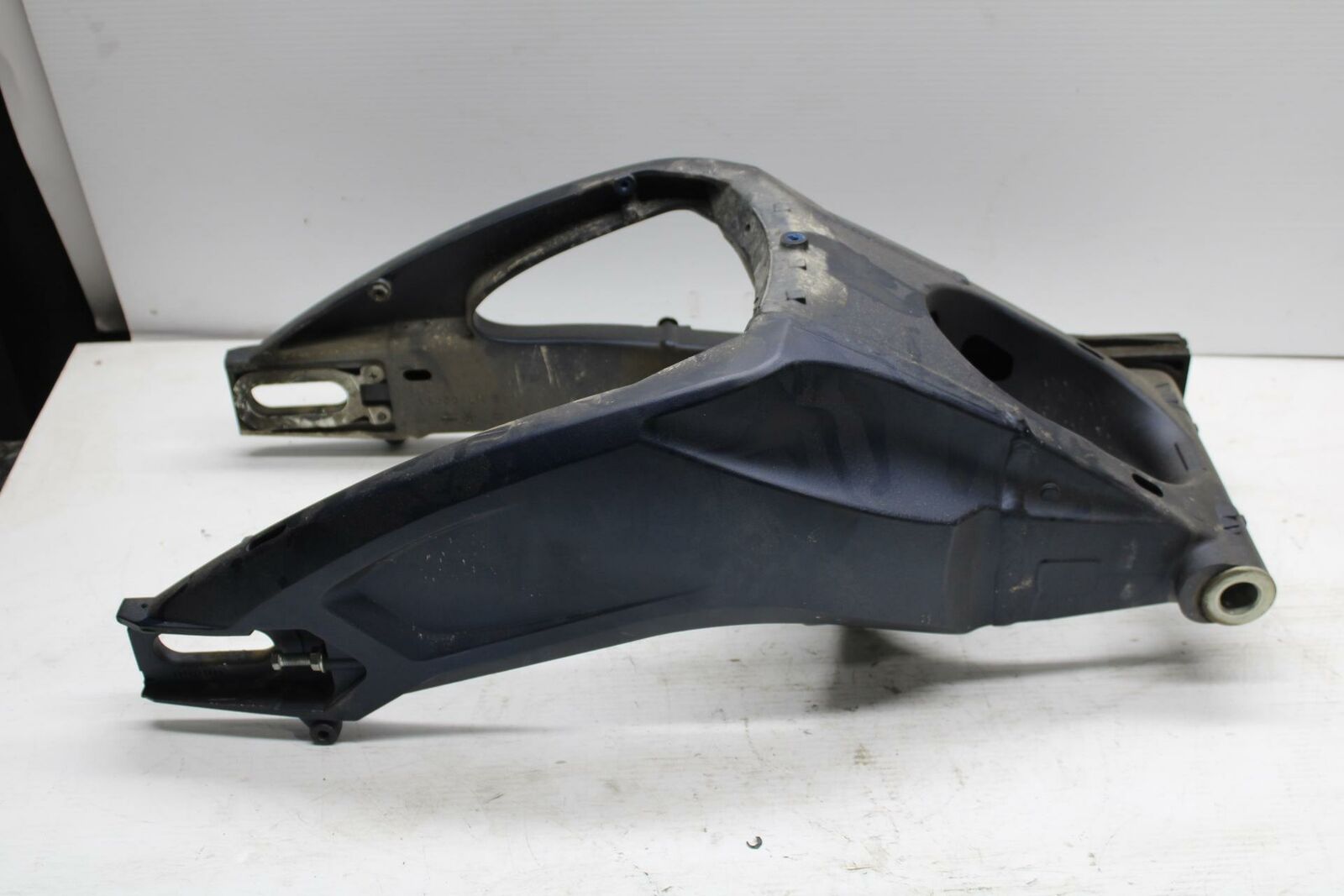 11-19 SUZUKI GSXR600 REAR SWINGARM BACK SUSPENSION SWING ARM BB294