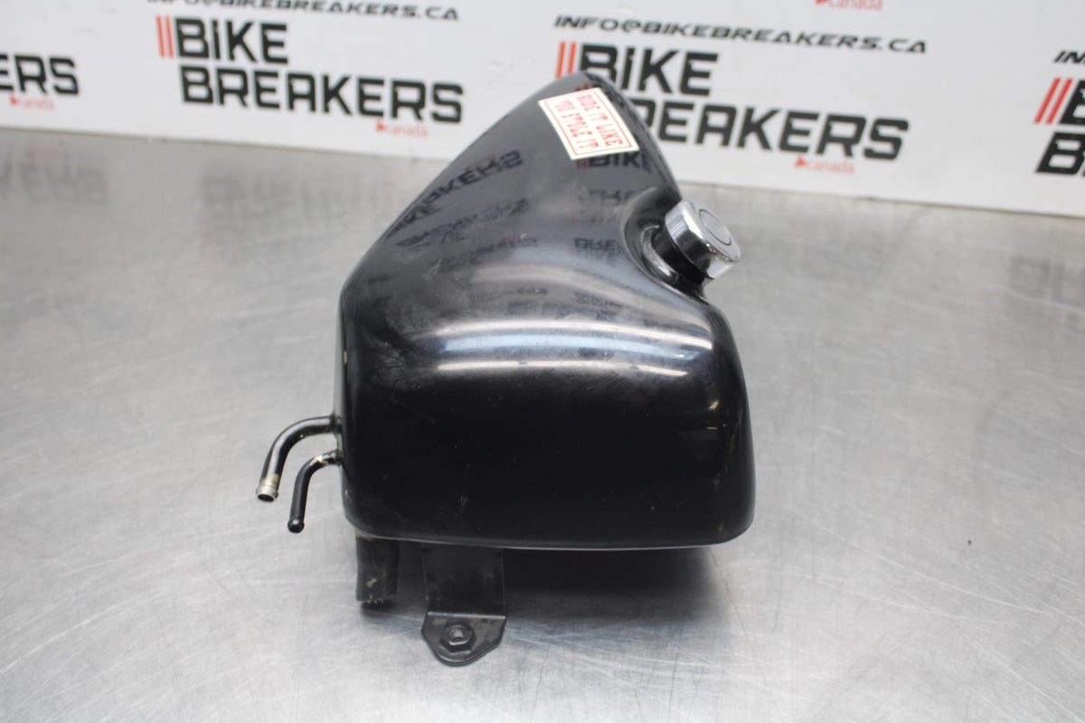 04-16 HARLEY-DAVIDSON SPORTSTER 883 ENGINE MOTOR BOTTOM OILTANK BB680