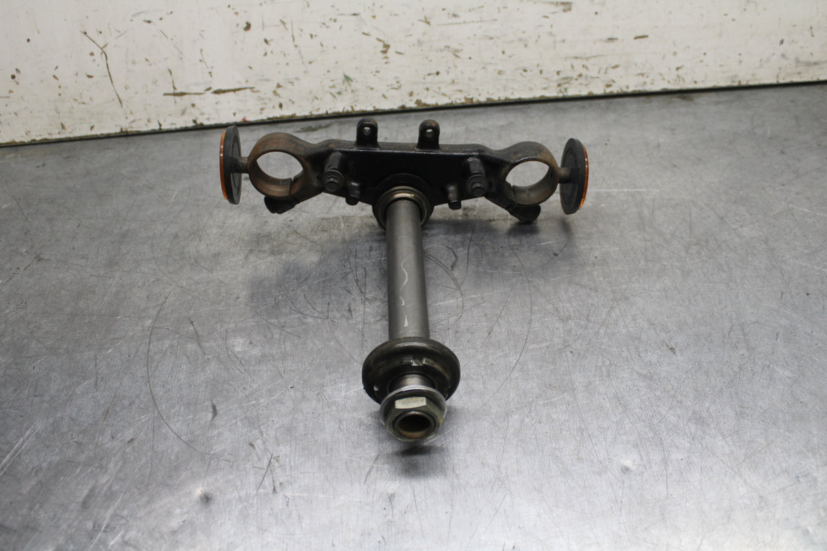 79-82 HONDA CB650 FRONT FORKS CLAMP LOWER TRIPLE TREE STEM BB107