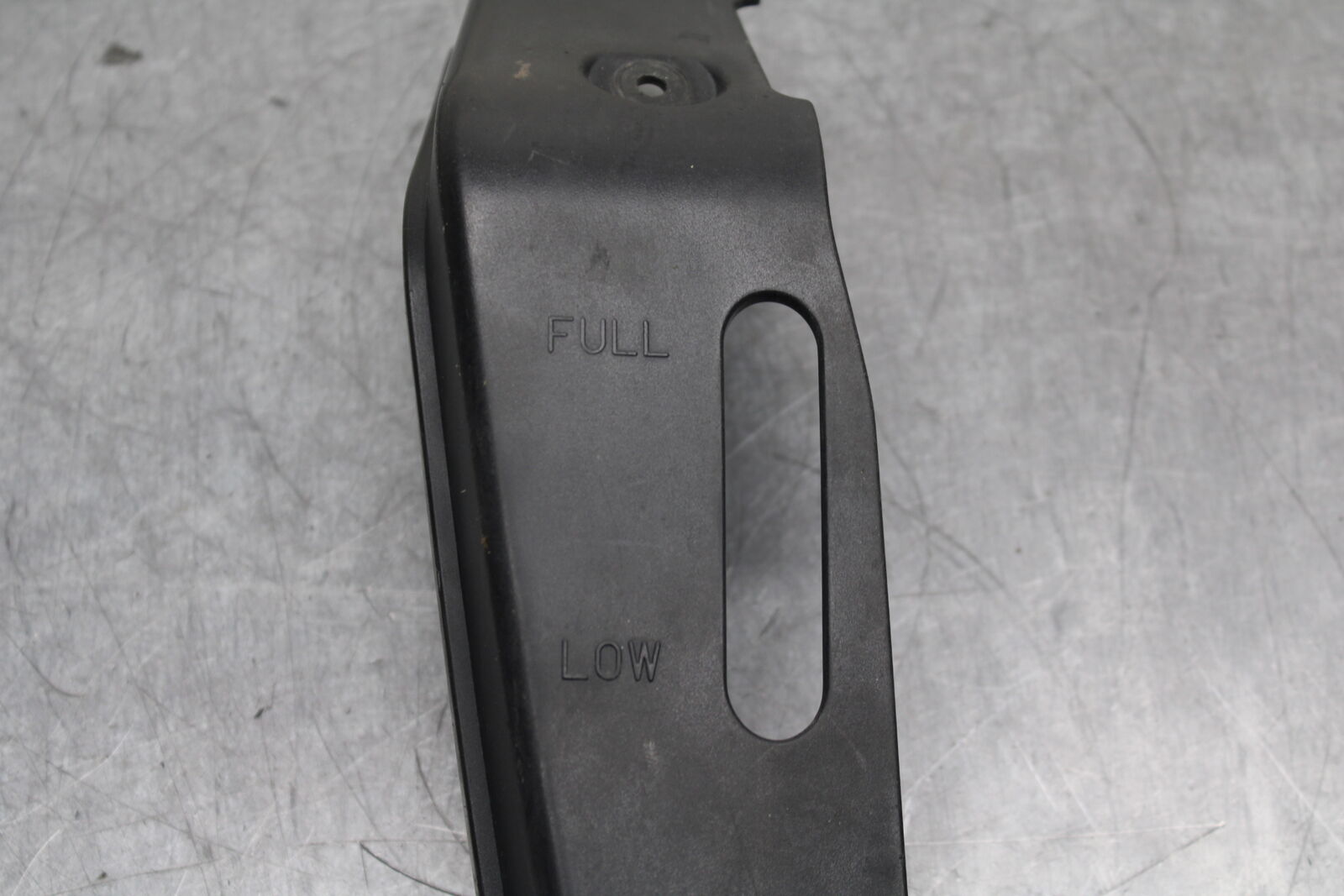 08-09 YAMAHA YZF R6S COOLANT WATER TANK RESERVOIR BOTTLE COVER GUARD BB114