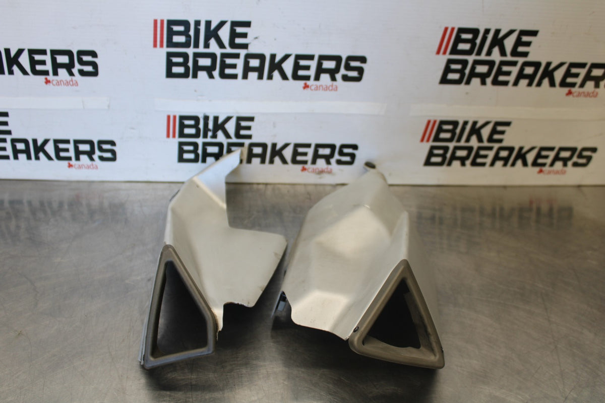 20-23 APRILIA RS660 REAR BACK MUFFLER EXHAUST PIPE COVER HEAT SHIELD GUARD BB889