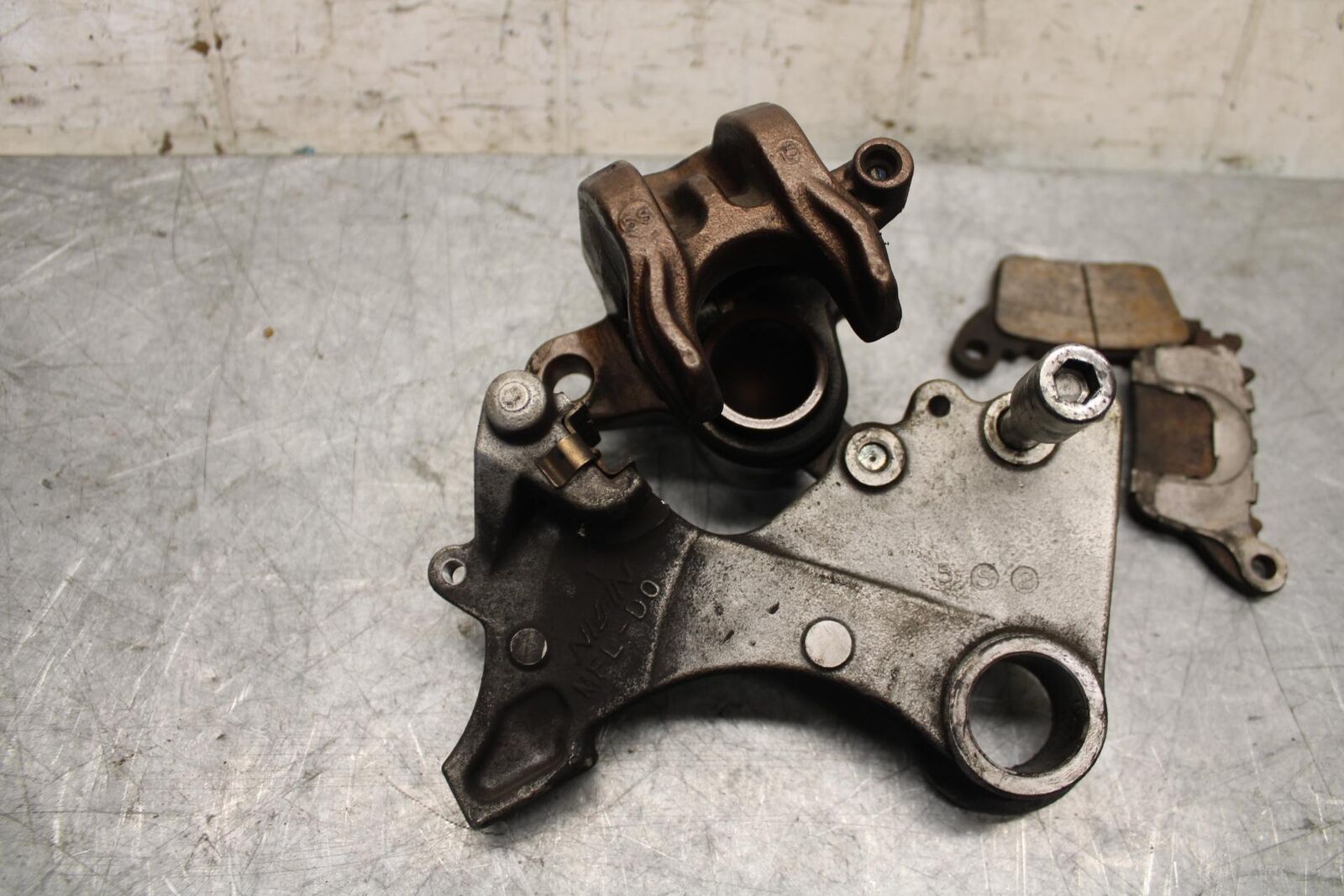 2016 Honda CBR1000RR REAR BACK BRAKE CALIPER W MOUNT BRACKET BB530