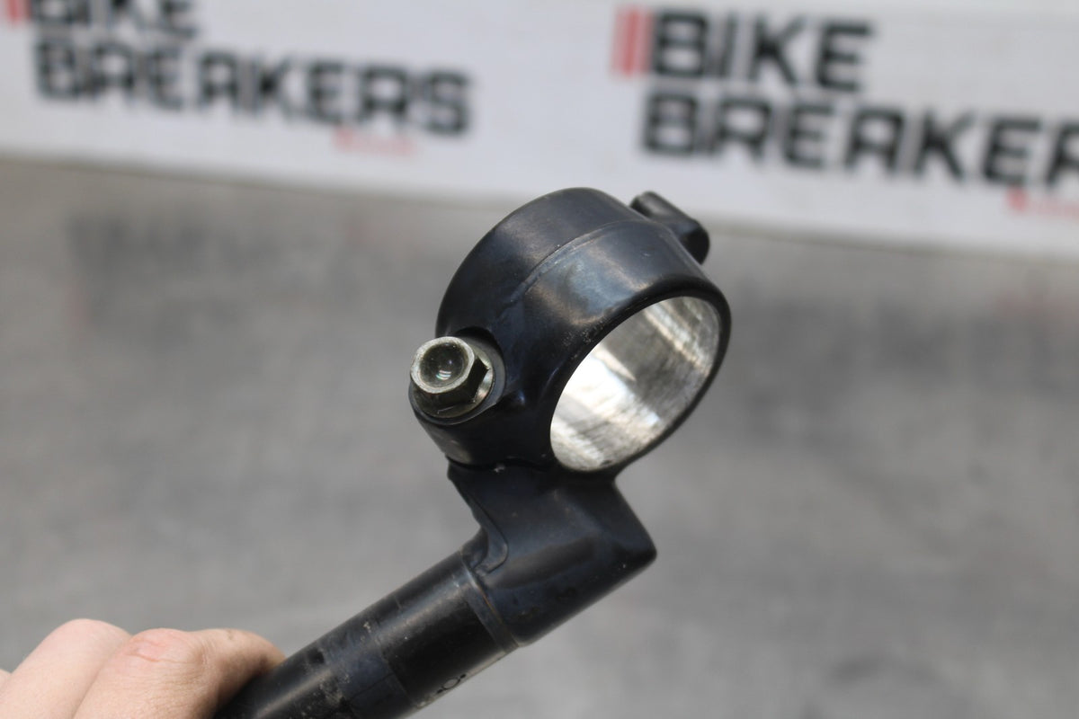 98-05 HONDA SUPER HAWK 1000 VTR1000F RIGHT CLIP ON HANDLEBAR BB924