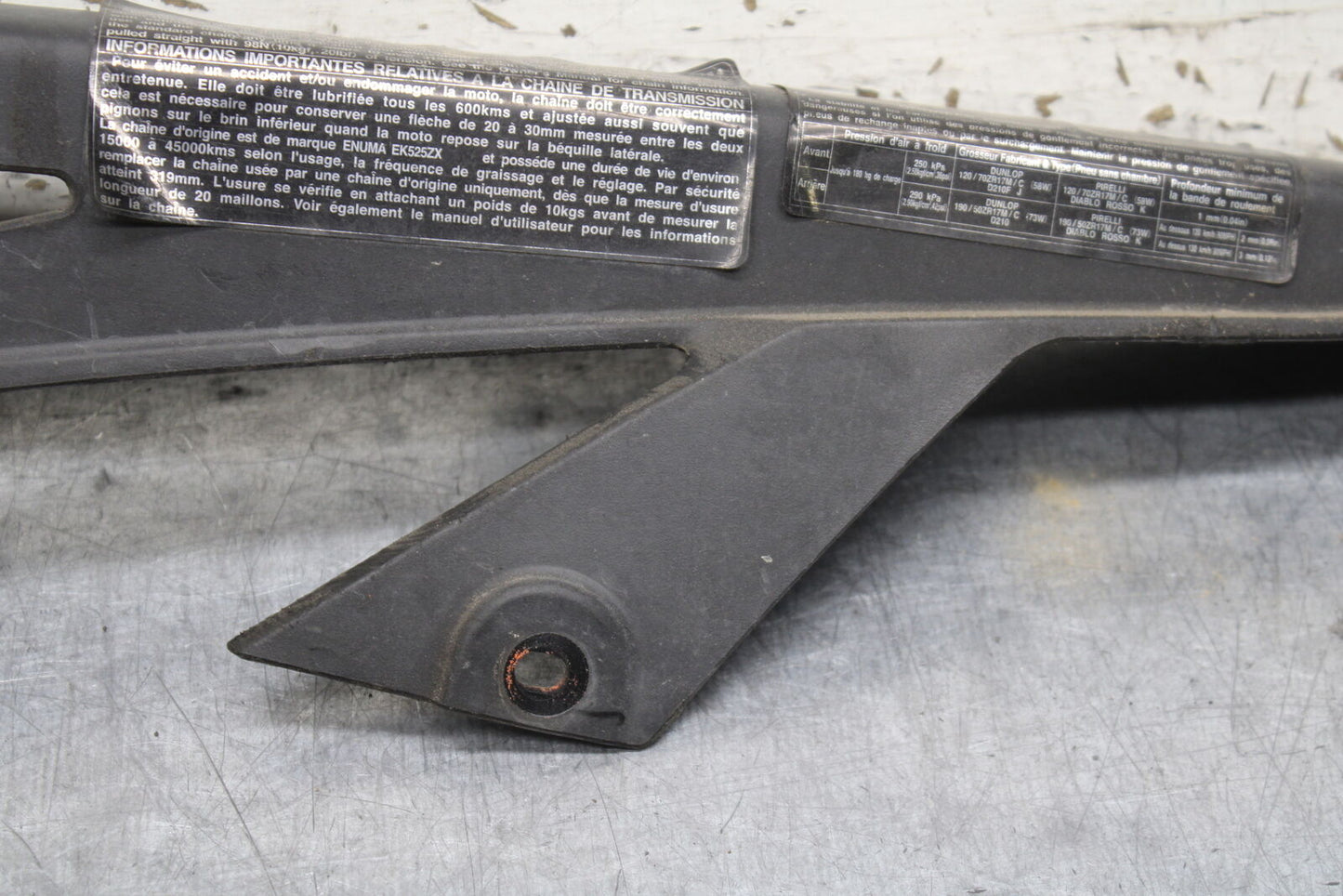 12-13 KAWASAKI Z1000 REAR BACK DRIVE CHAIN GUARD COVER SHIELD BB743